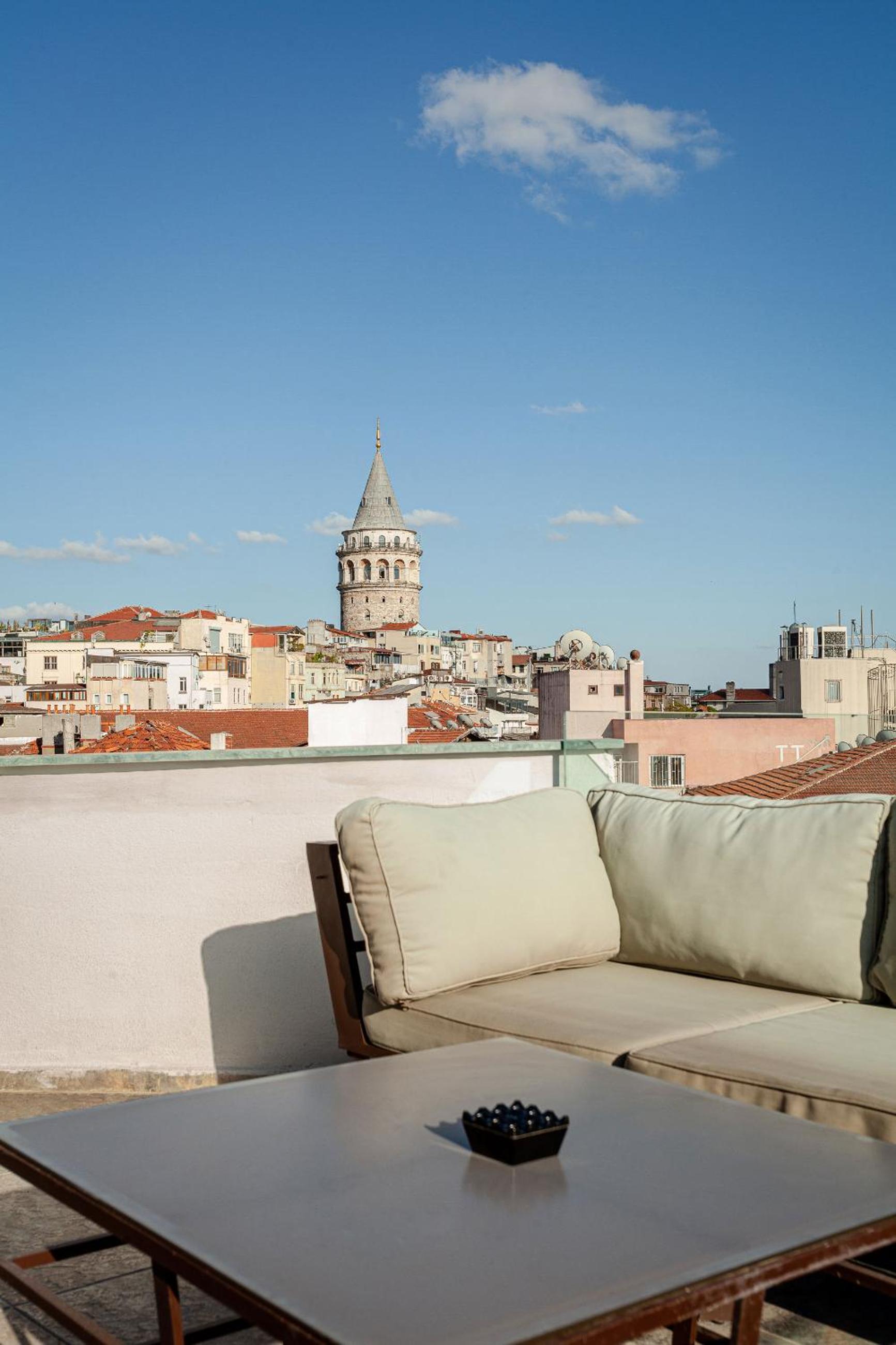 Origine RentalS Galata Tower