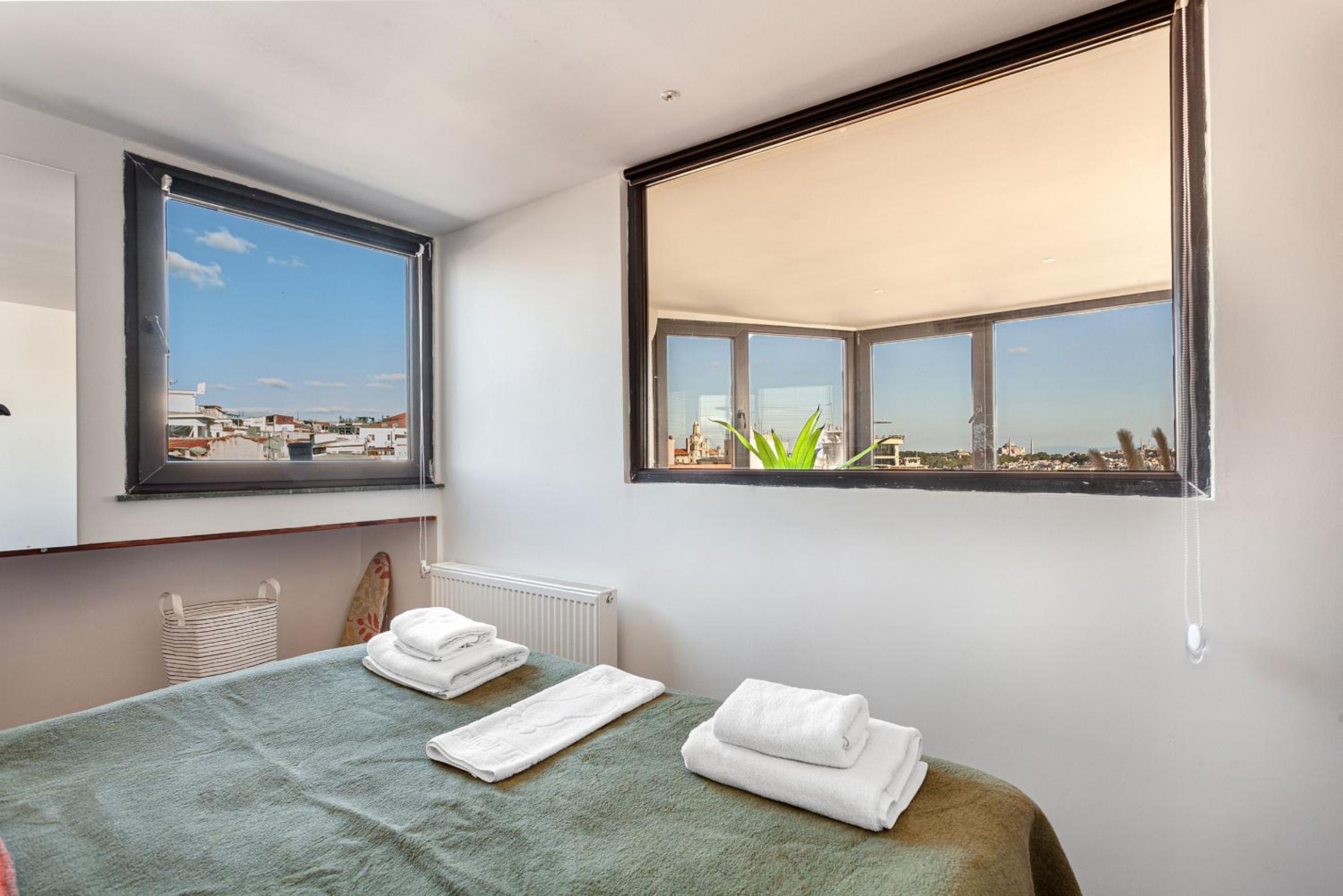 Origine RentalS Galata Tower