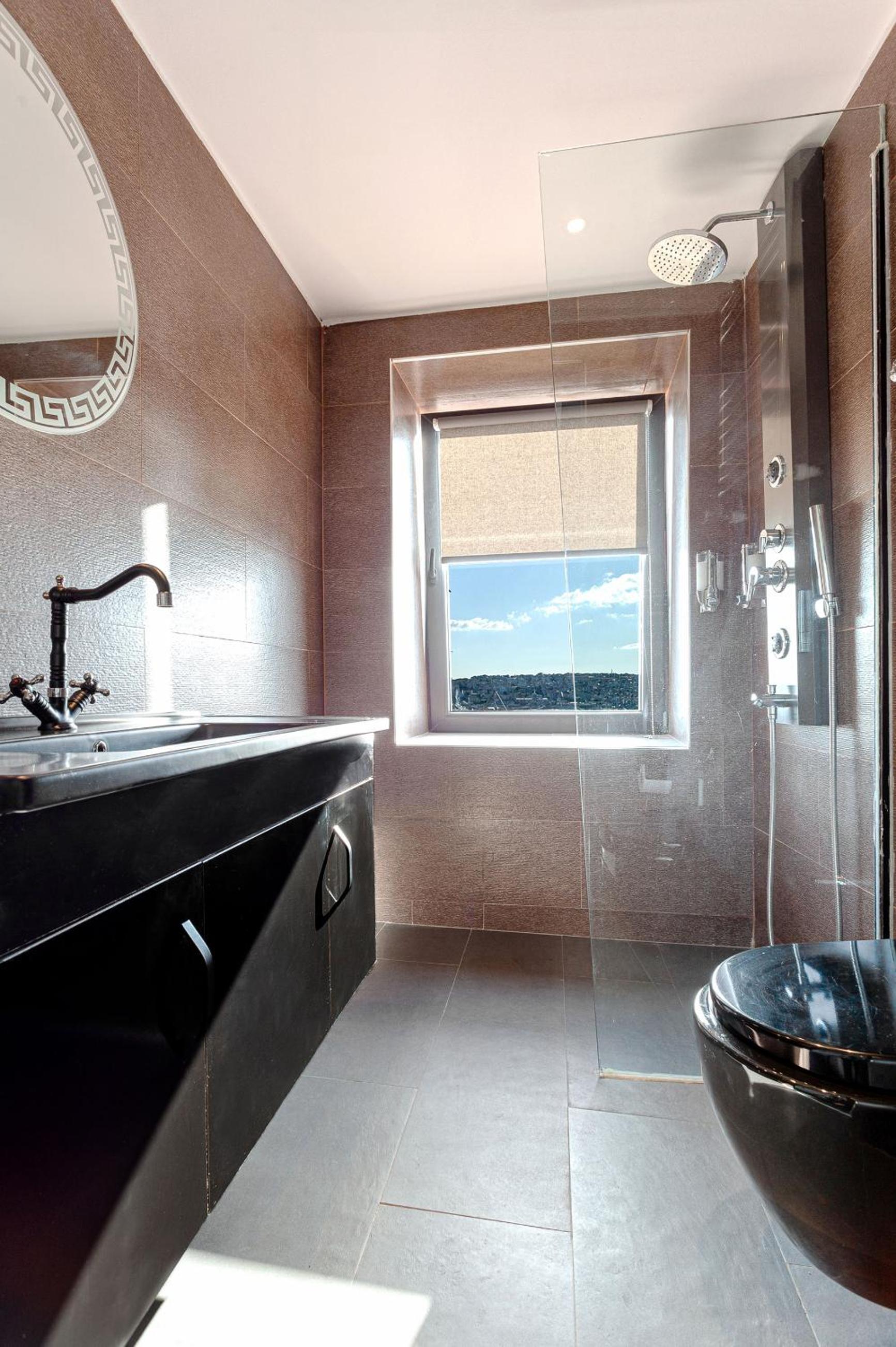 Origine RentalS Galata Tower