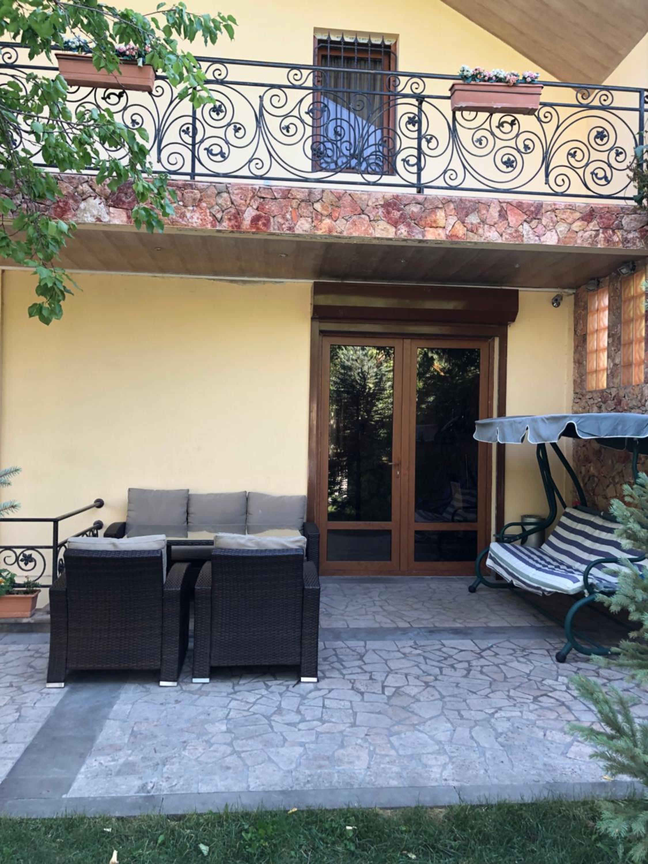 Armenia villa Jrvezh