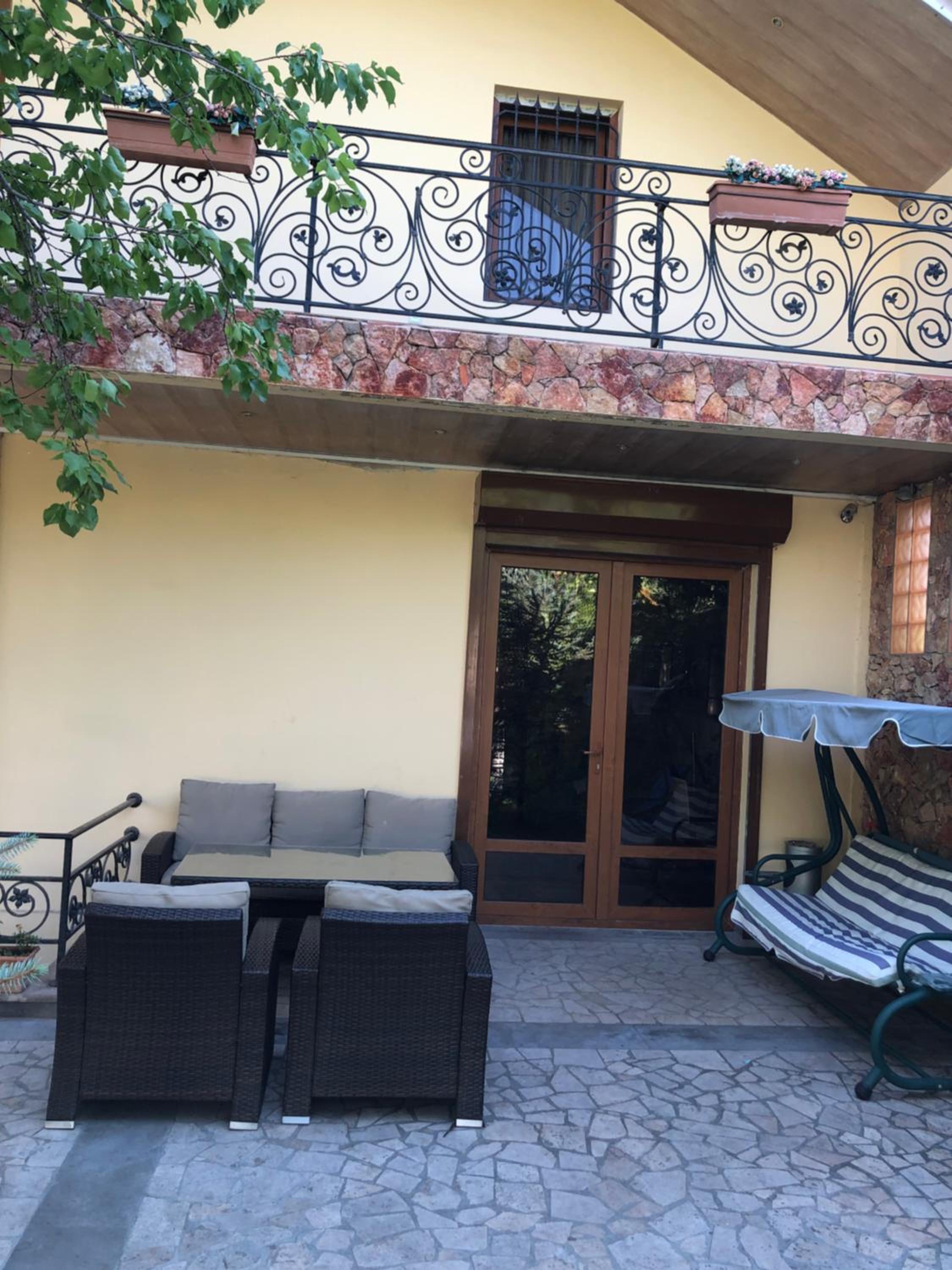 Armenia villa Jrvezh