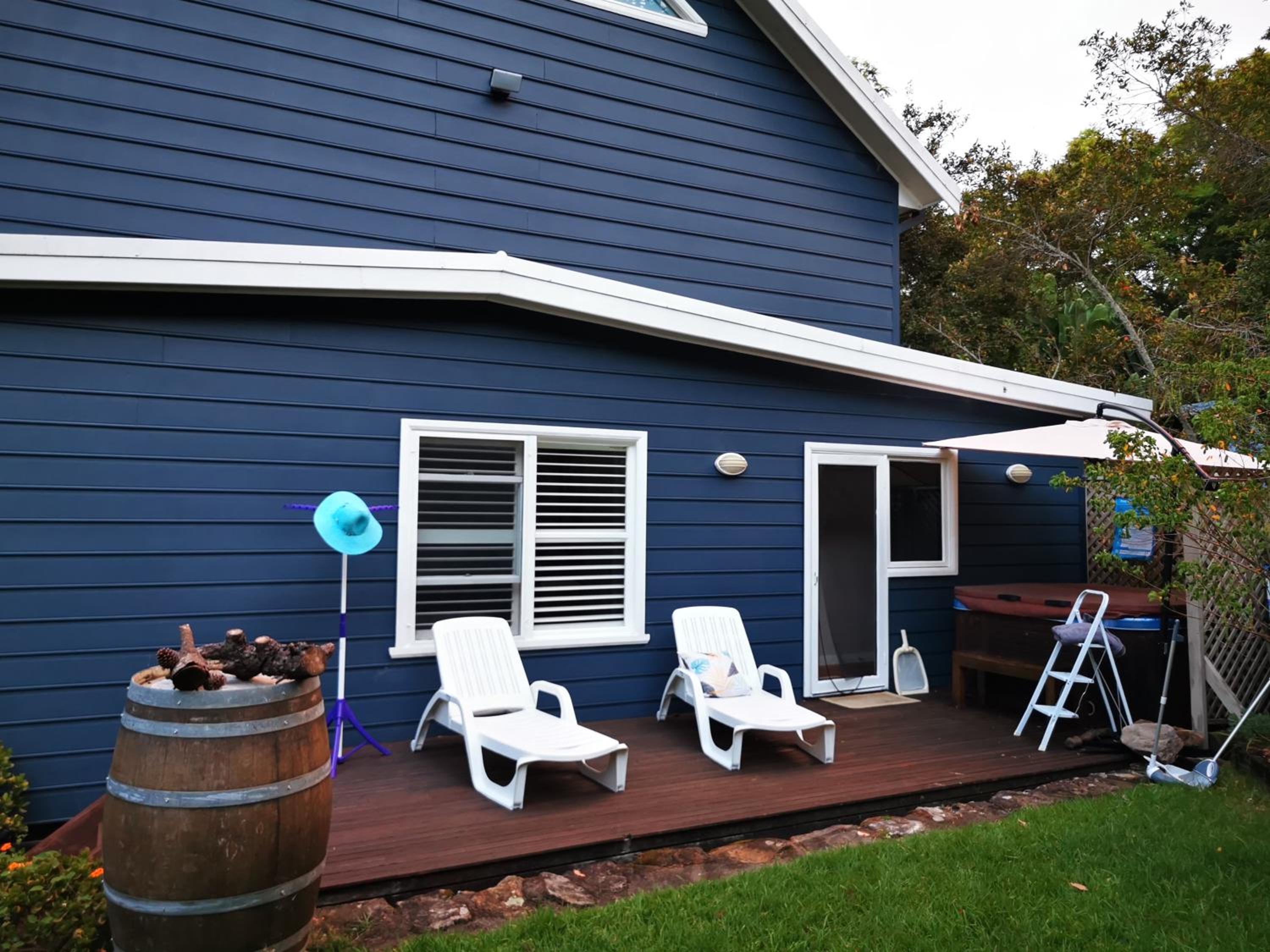 Your Perfect Waterfront Escape