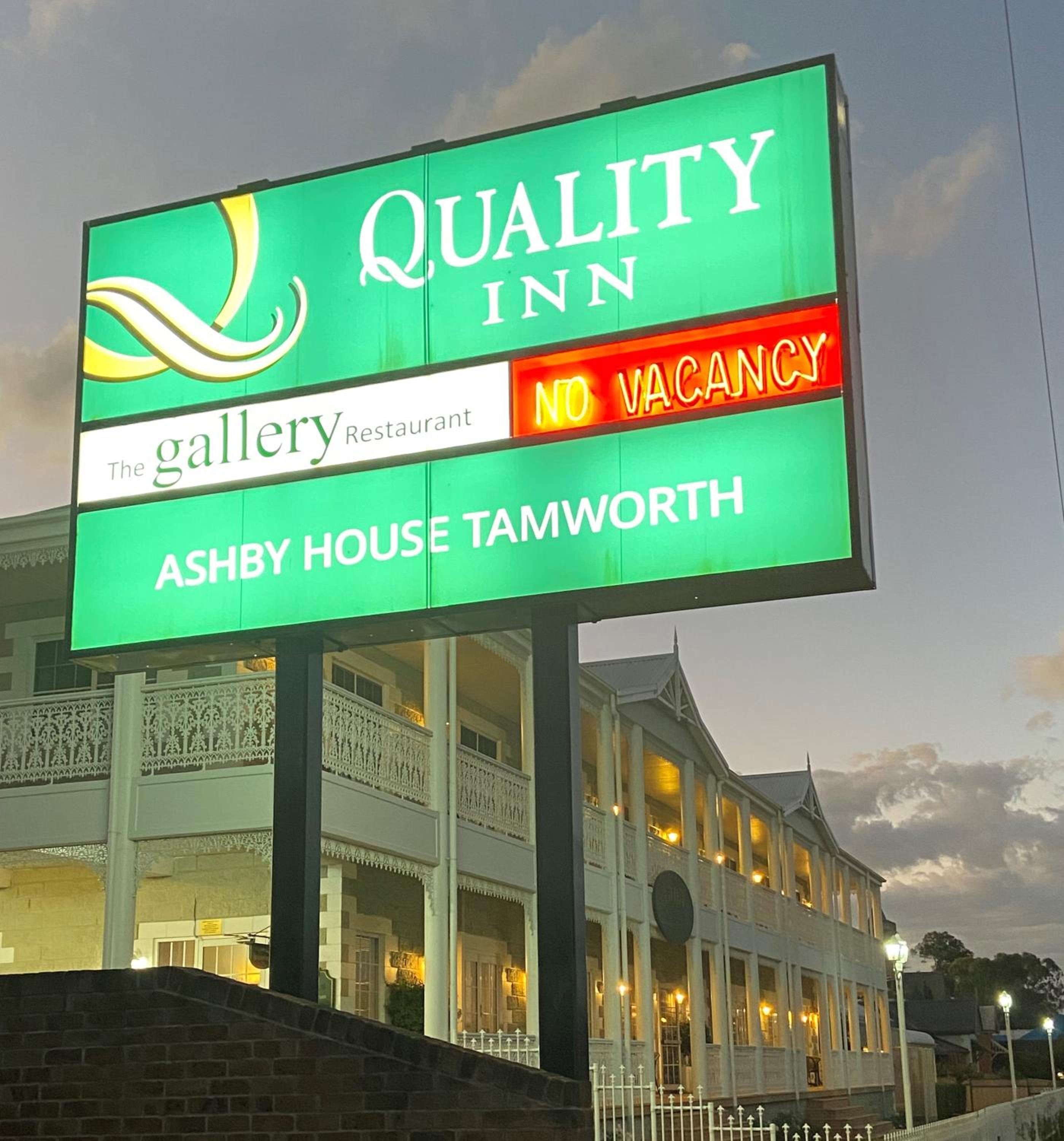 Quality Inn Ashby House Tamworth
