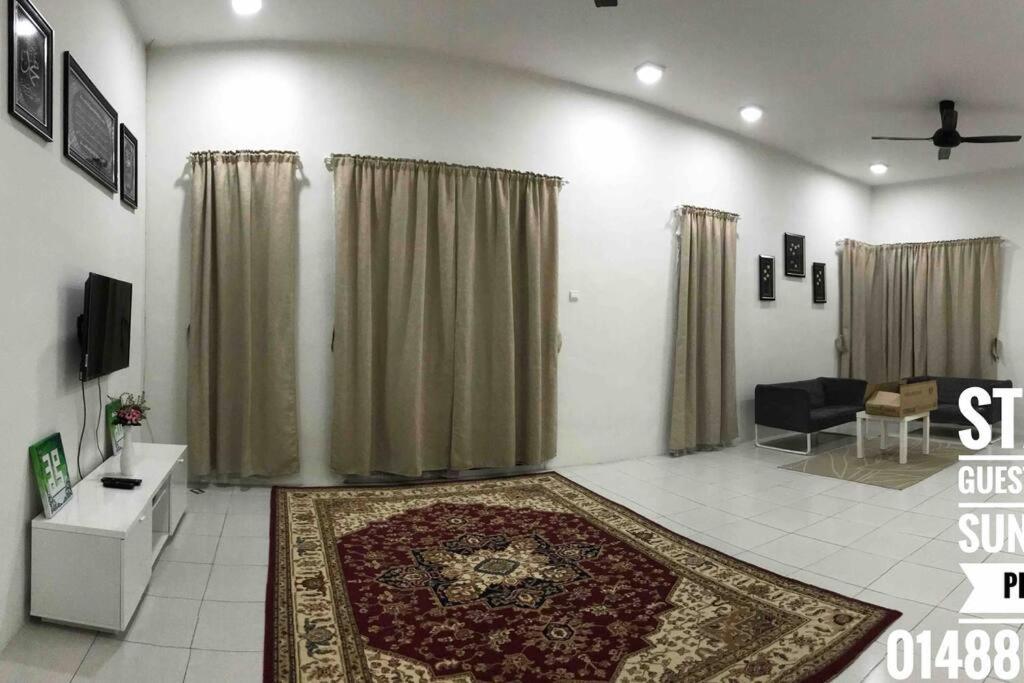 Stayz Guesthouse photo 1