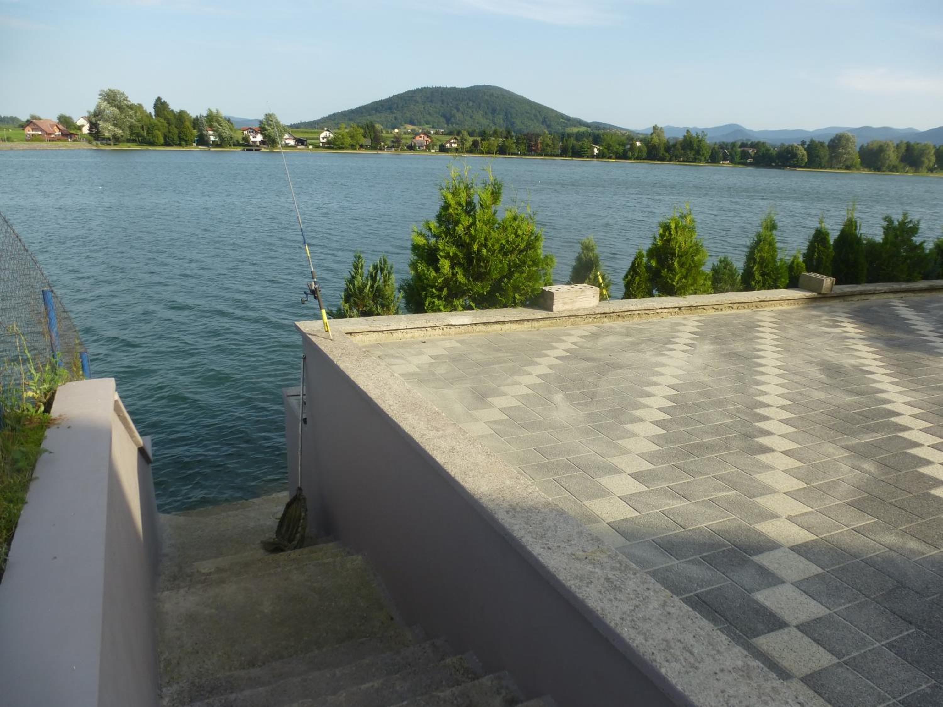 Apartments Miše