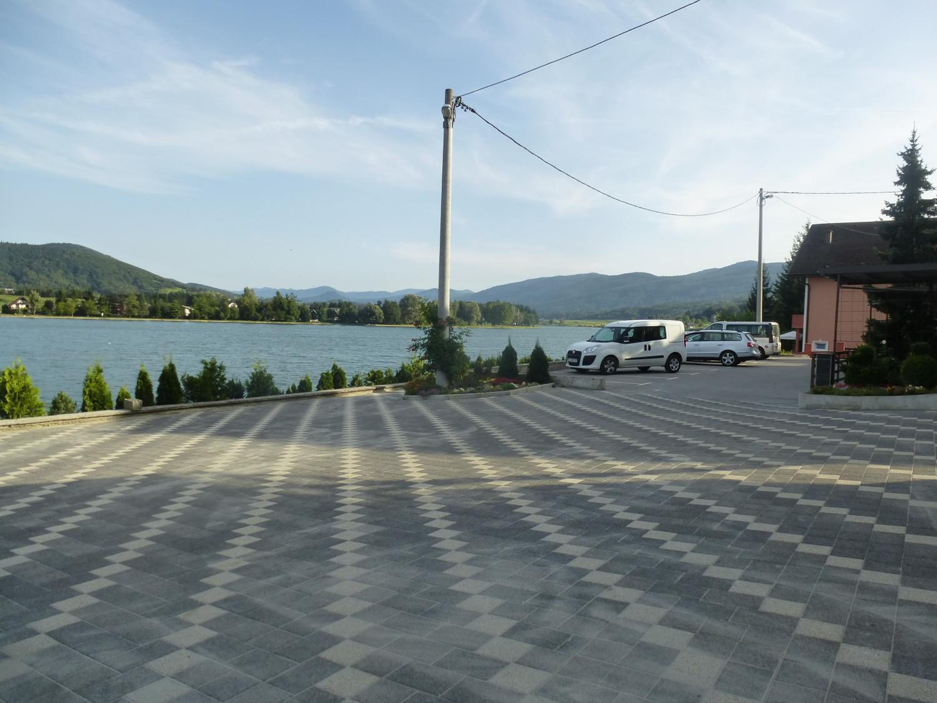 Apartments Miše