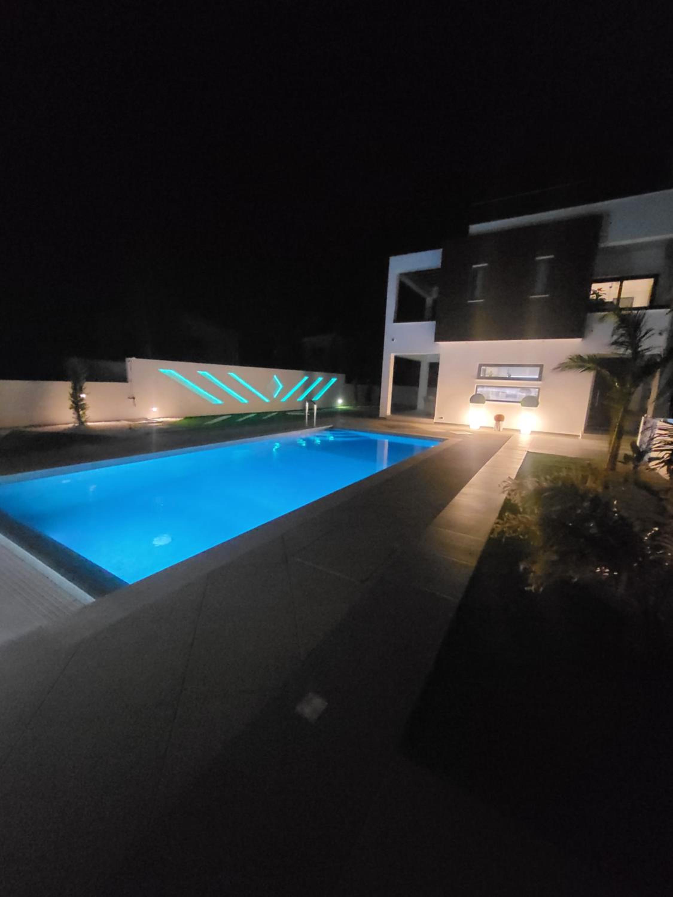 A-Luxury Wellness Sea Villa view 2