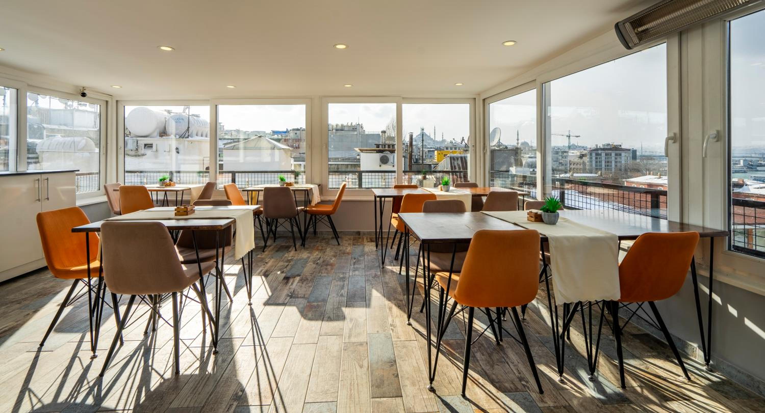 Sayeban Gold Hotel - Image 63