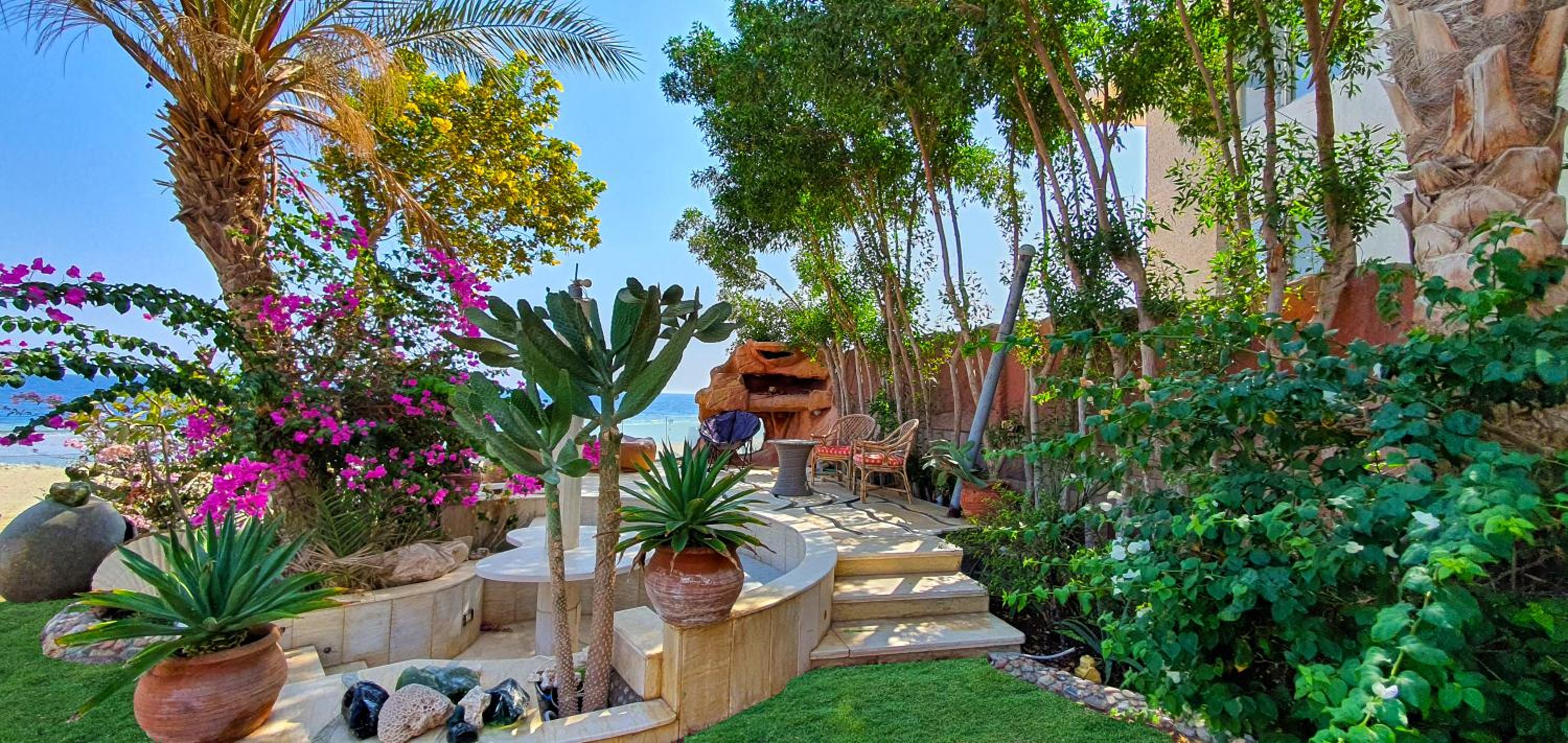 Luxury Seafront Pool Villa - 3 Stories & Roof floor - All Master Bedrooms view 5