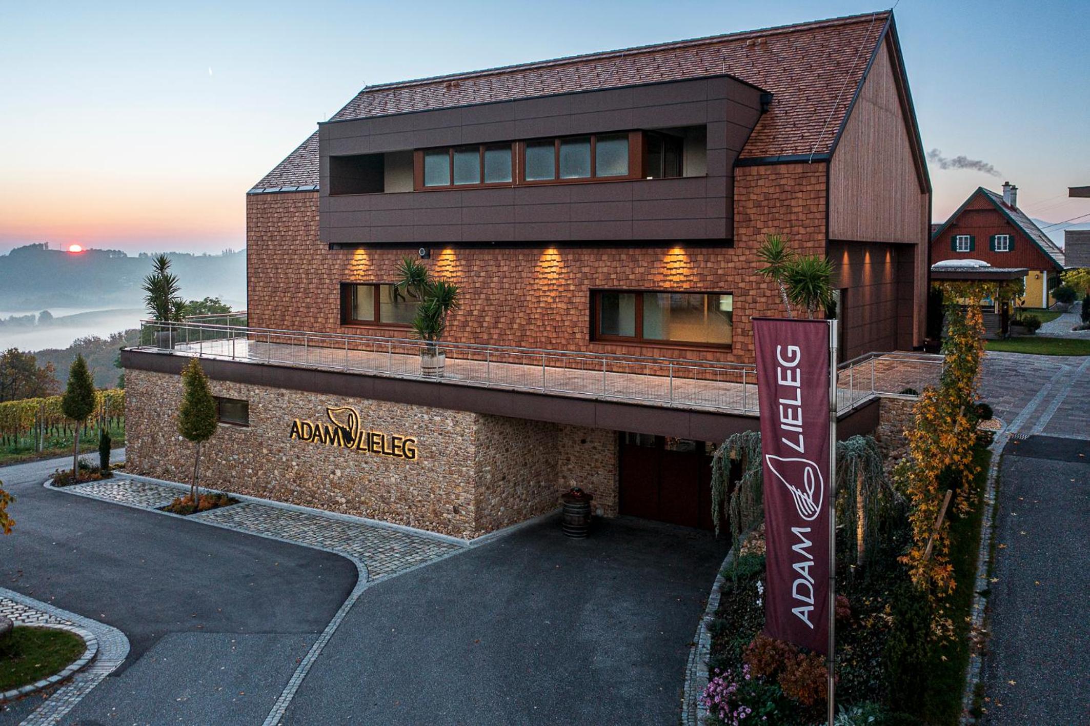 Weingut-Wohlfühlzimmer Adam-Lieleg