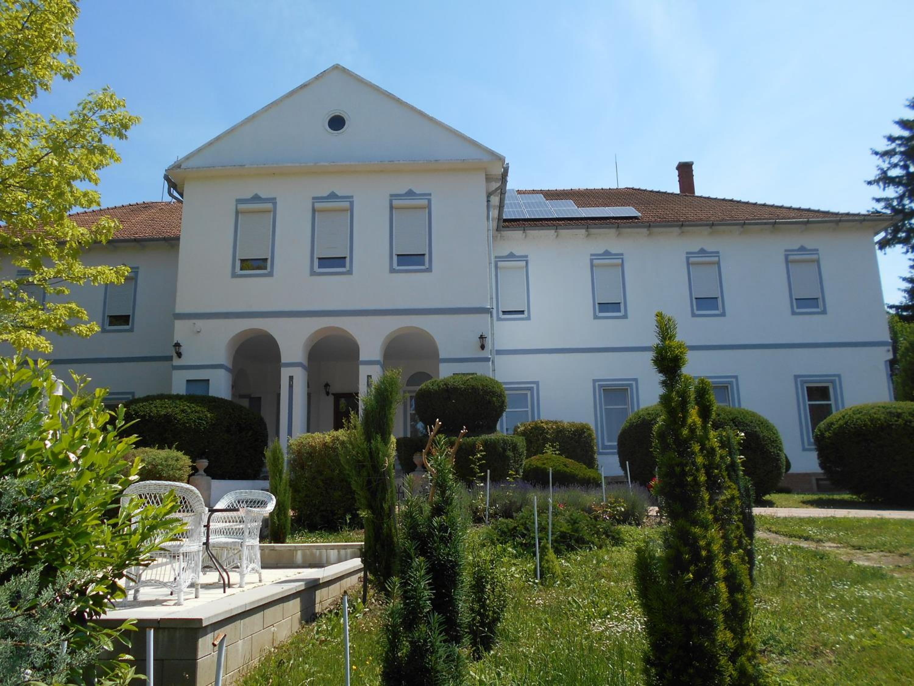 Photo 7
