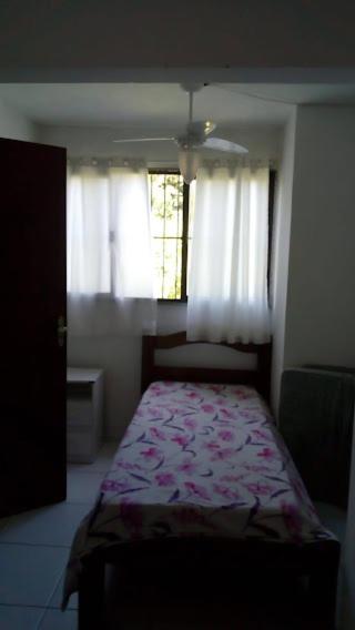 Pero Casa Triplex em condominio