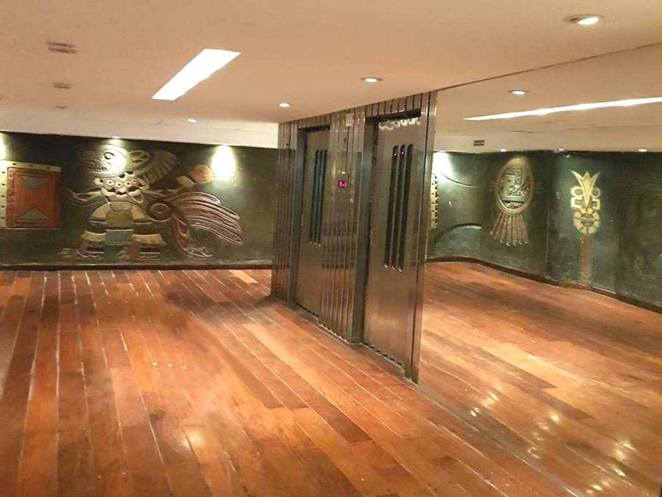 Corrientes Av, Best Location