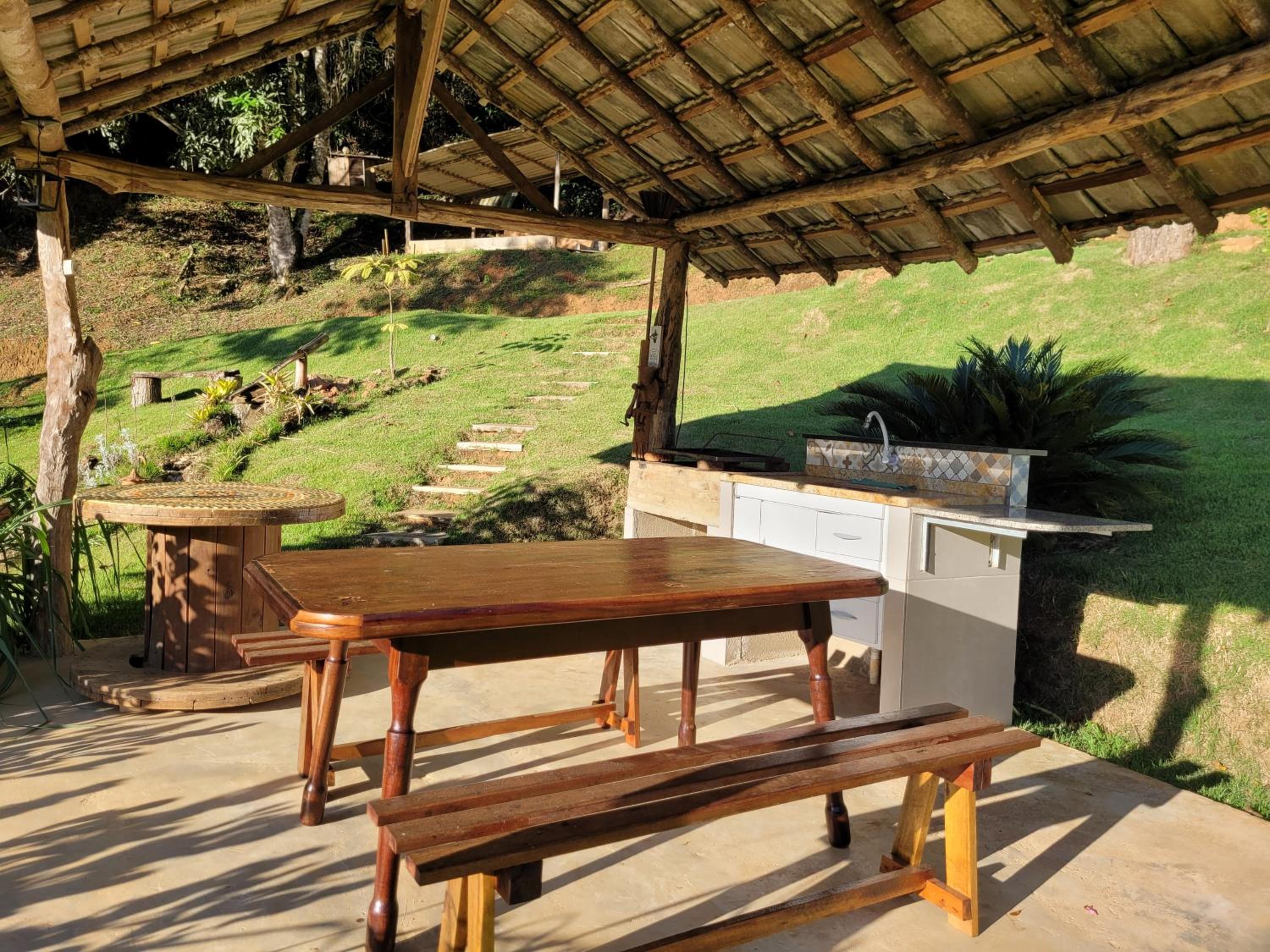 Espaço inteiro: Casa de campo nas montanhas