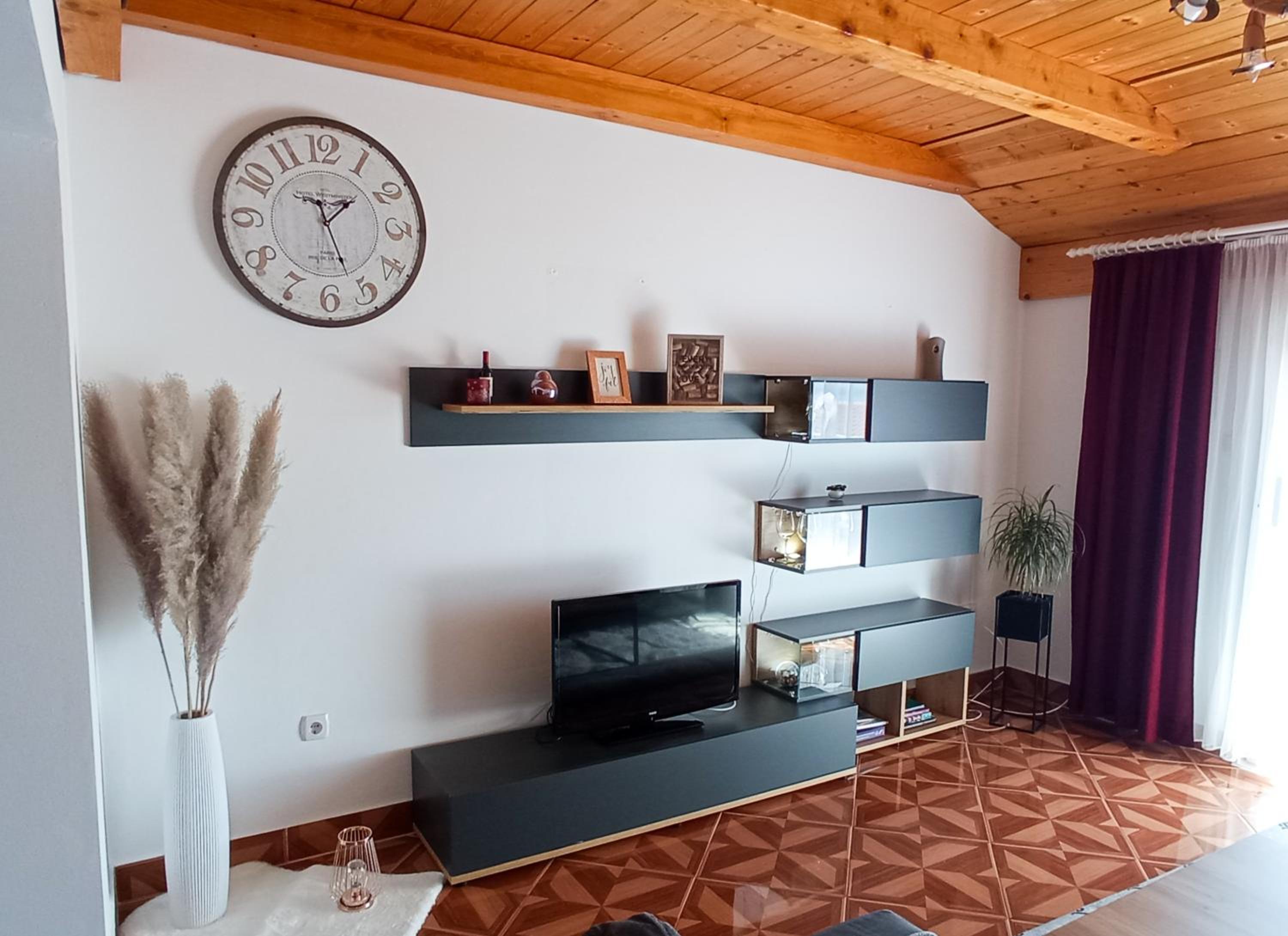 Apartment Aleksandra view 5