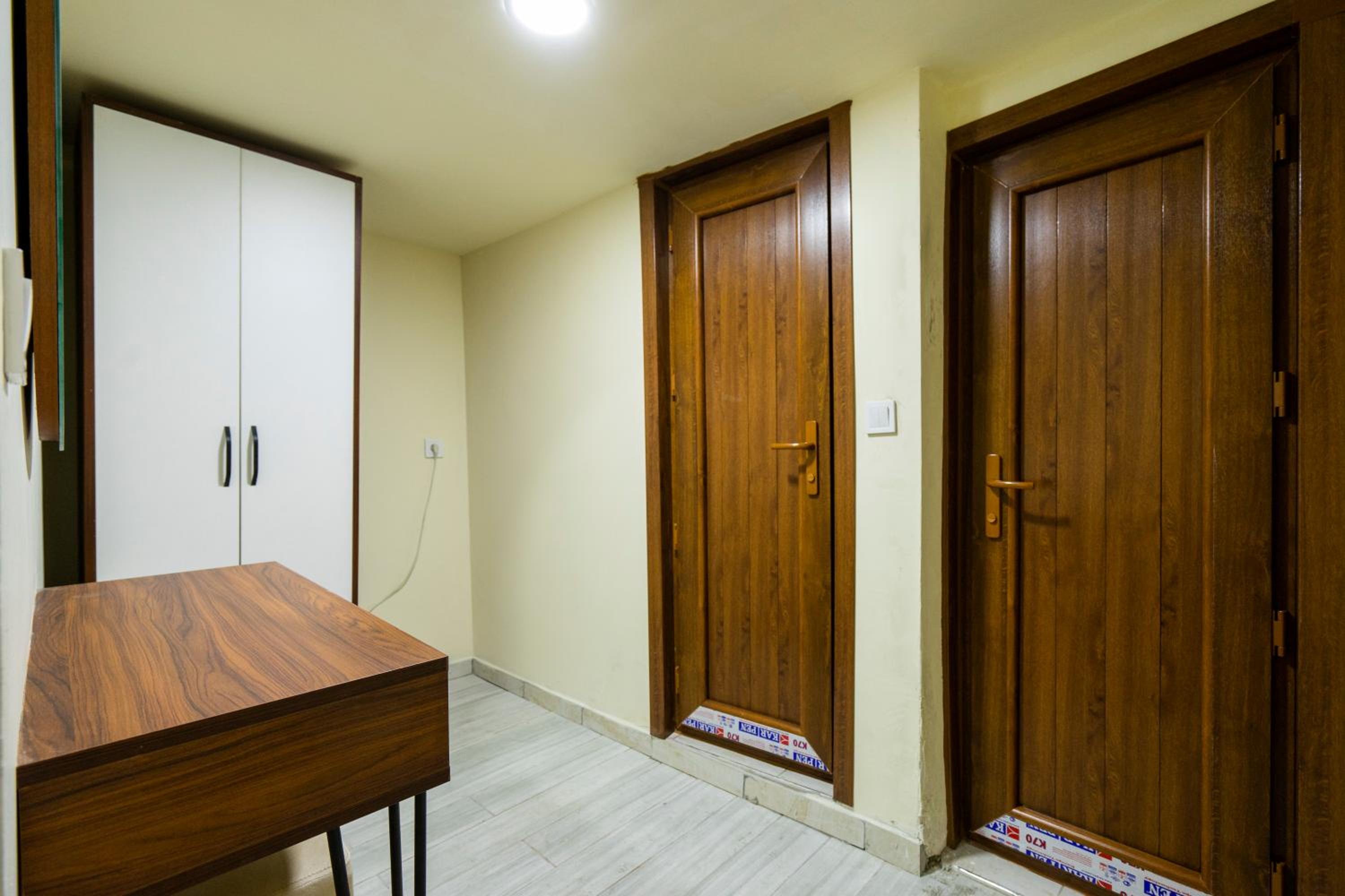 Candy Otel - Image 25