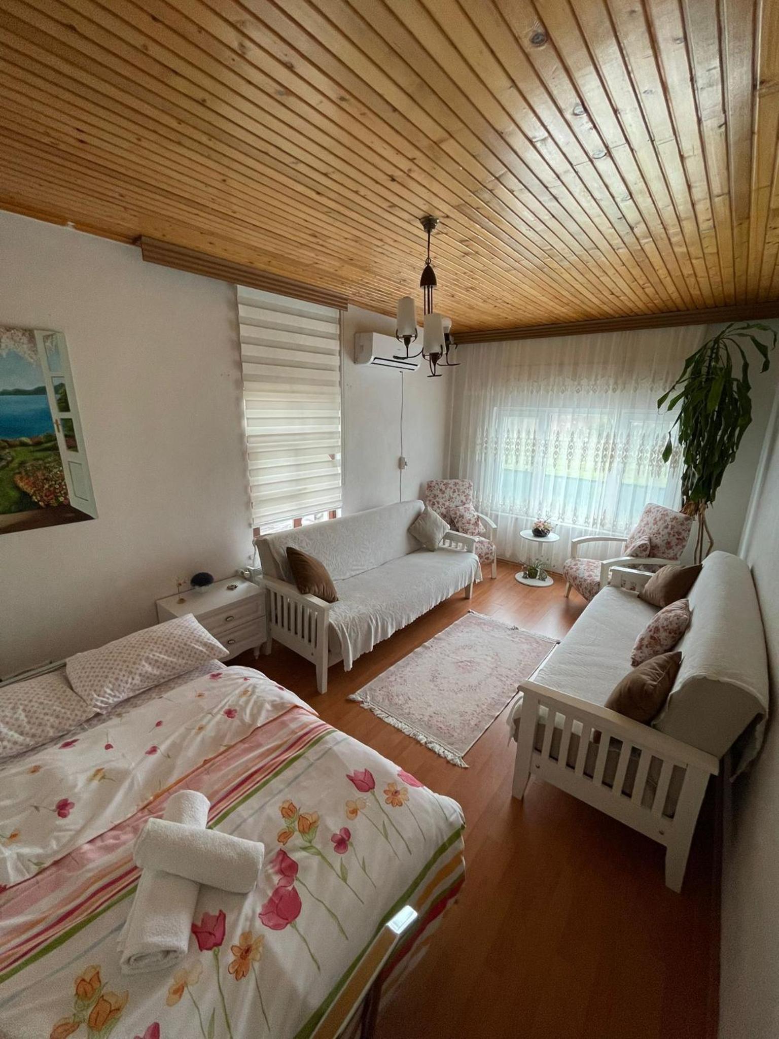 Eren Villa