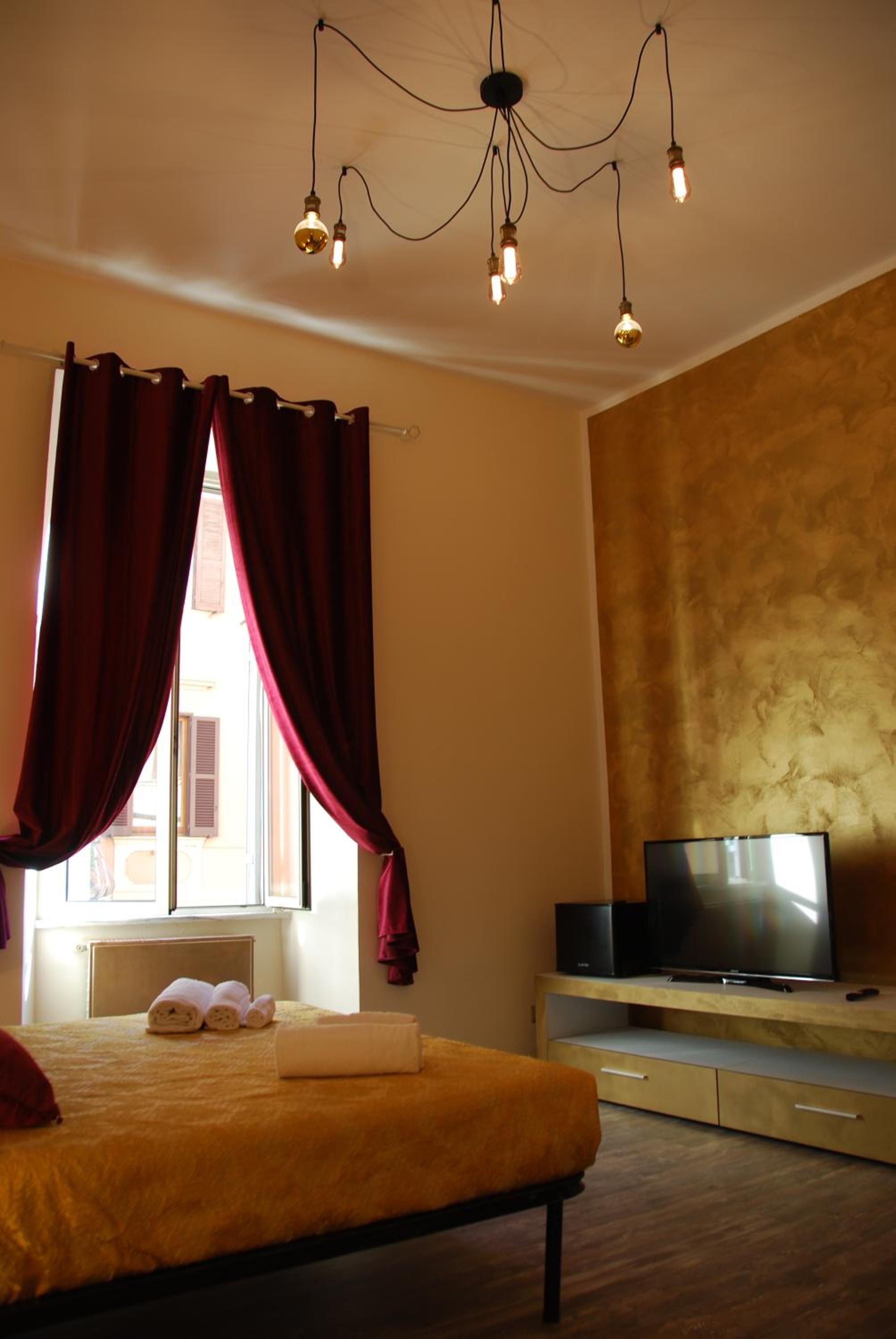 Home Art Colosseo