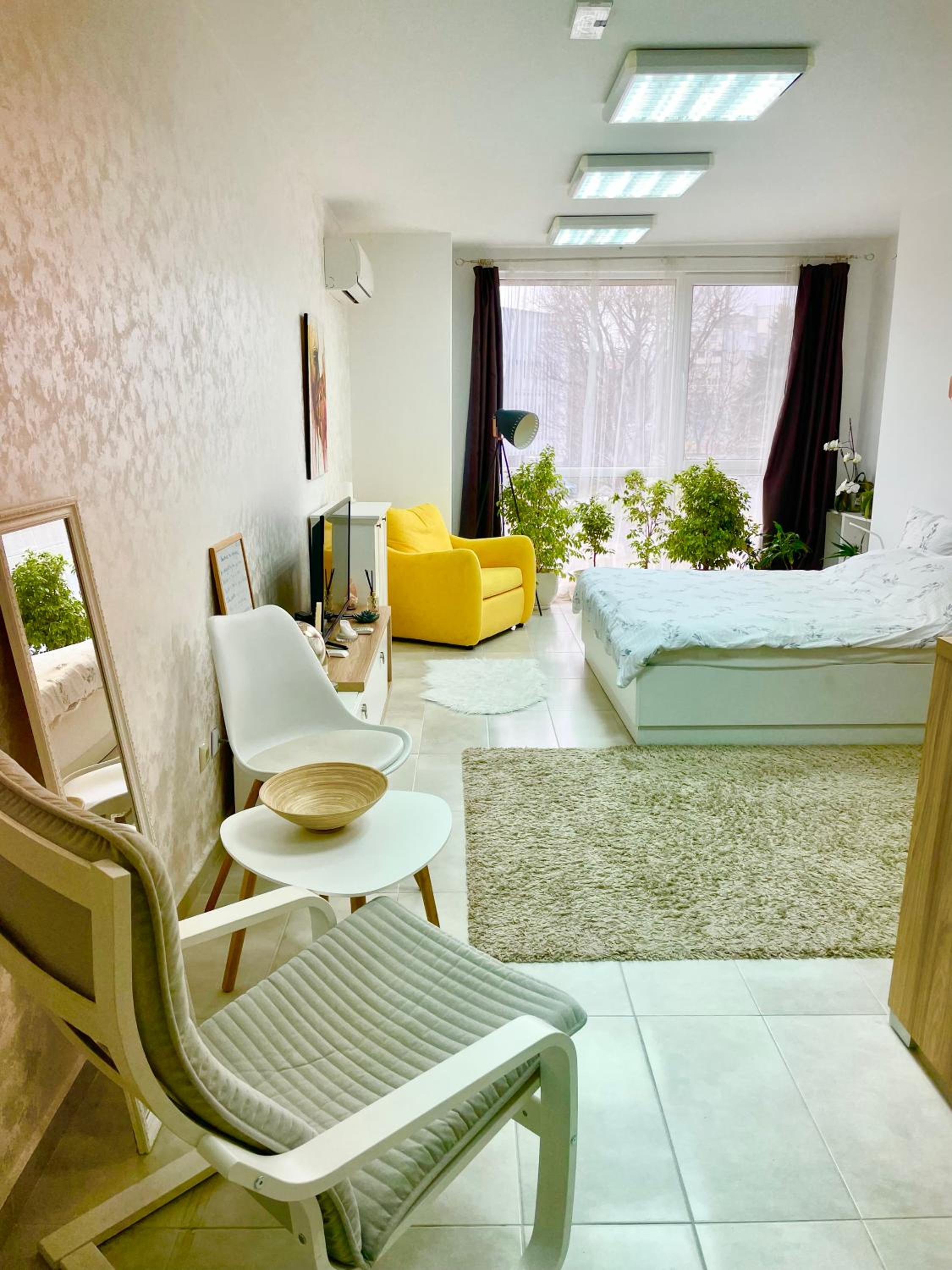 Felicity Super Central Apartment