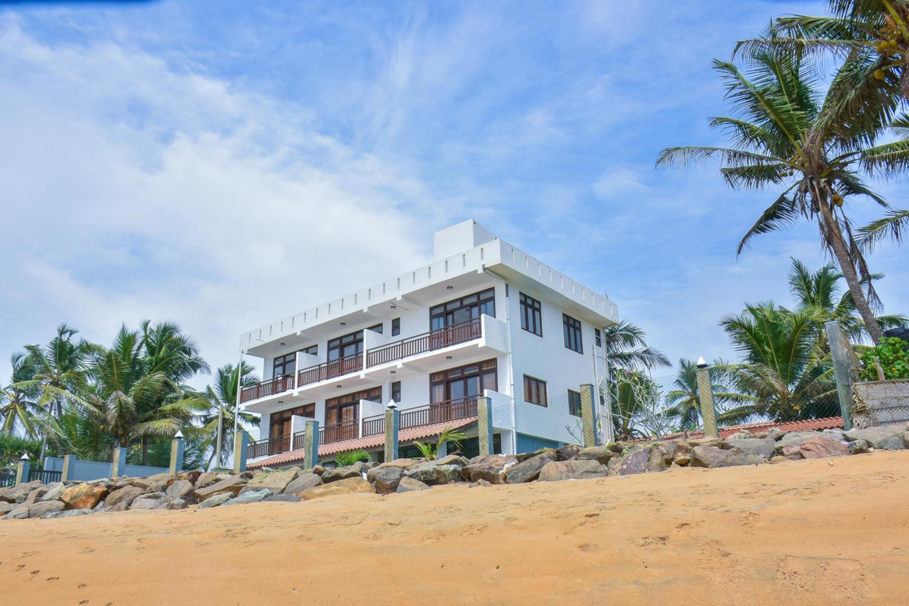 Arrow Beach Resort view 5
