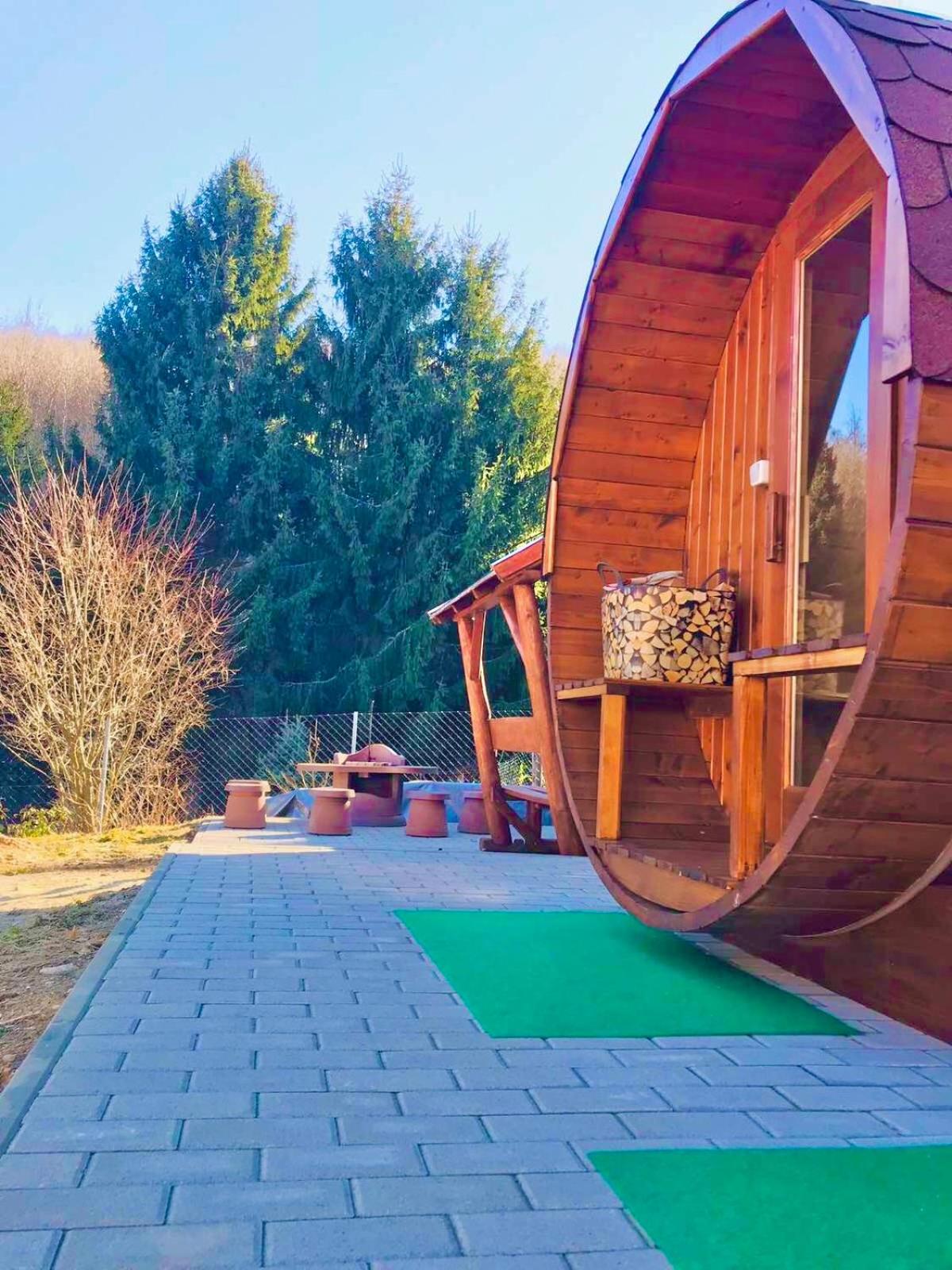 Relax Wellness Apartman view 2