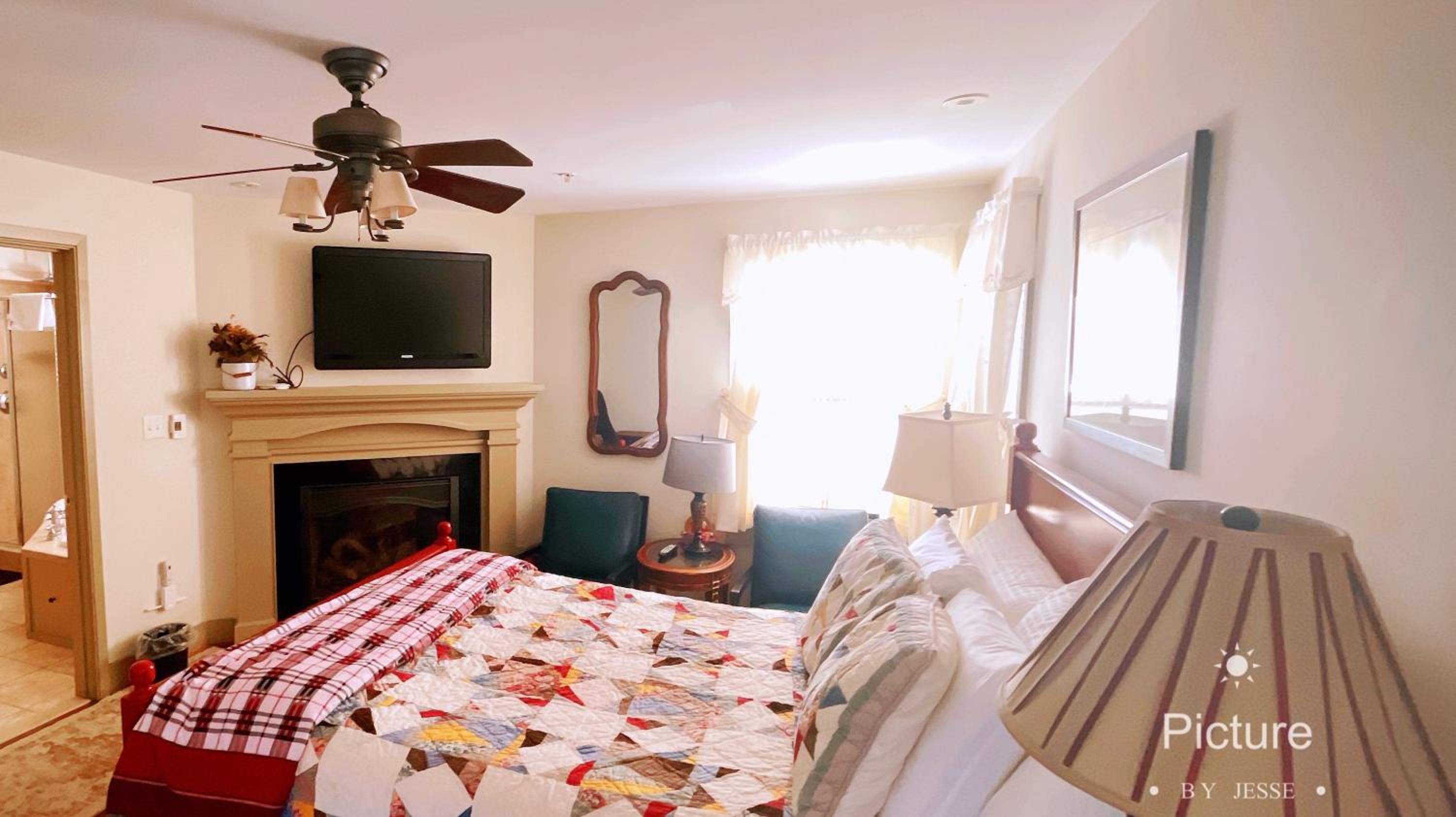 Wayside Inn Bed and Breakfast - Property Image 52