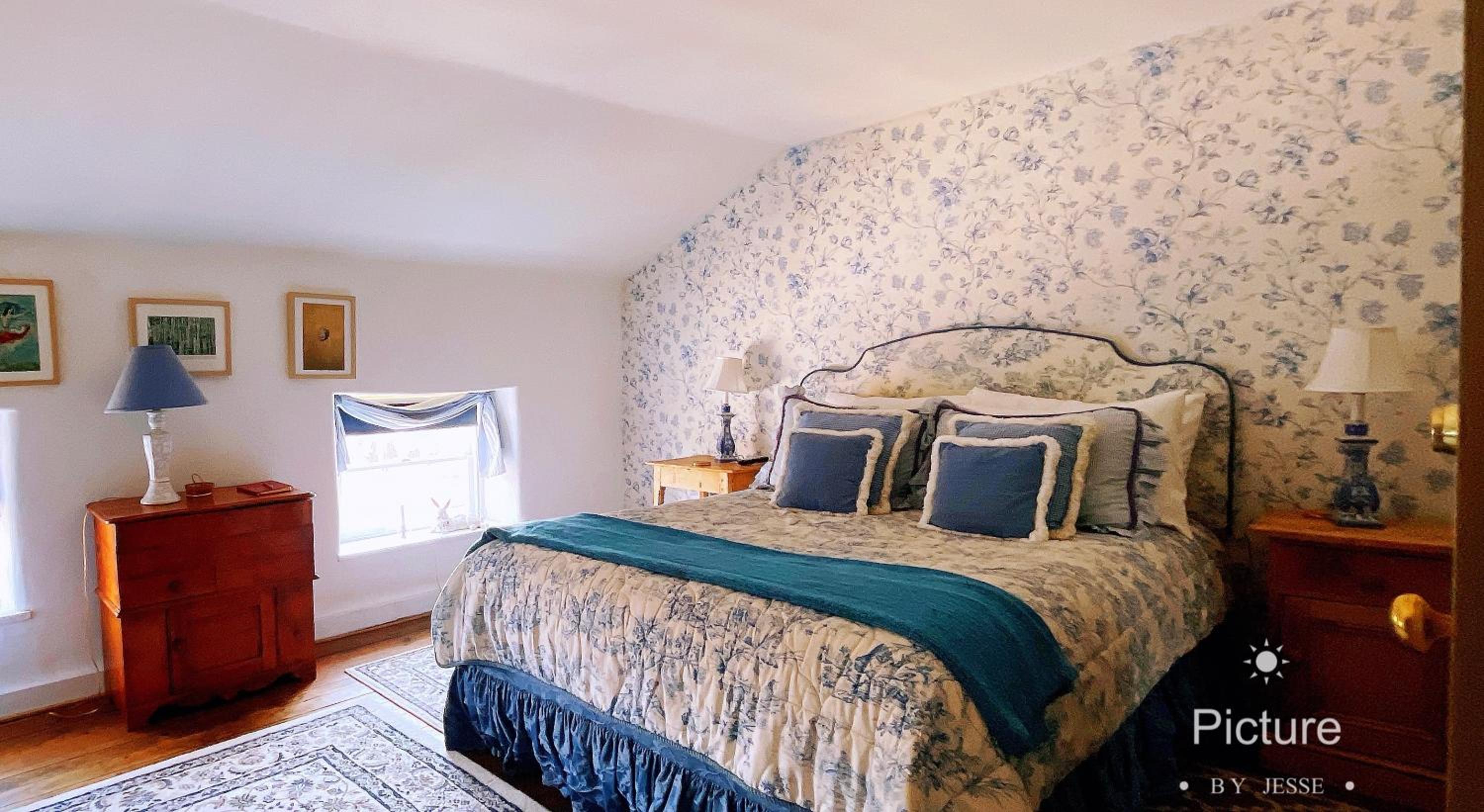Wayside Inn Bed and Breakfast - Property Image 10