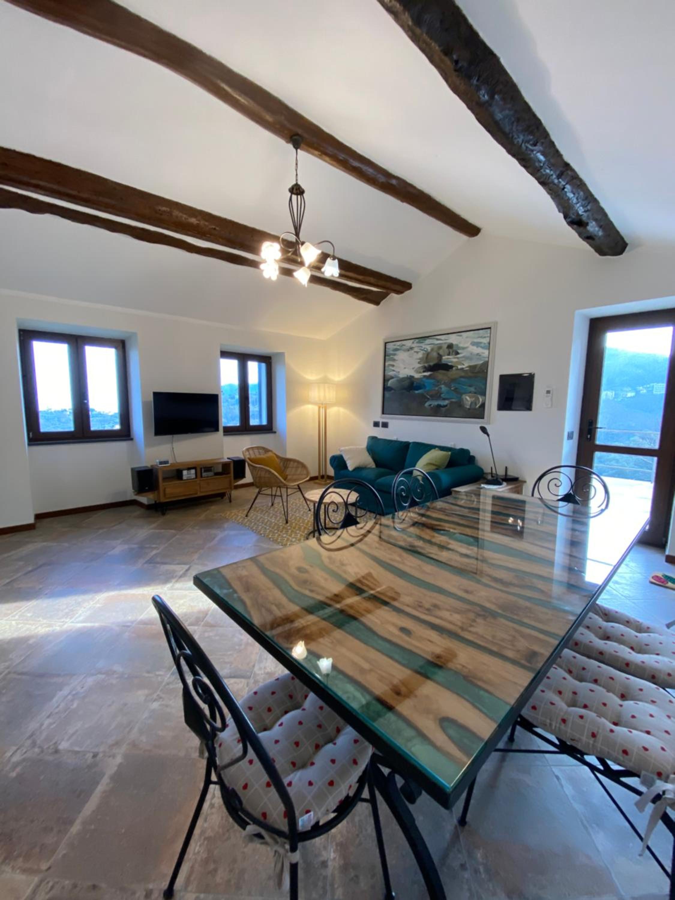 Sunrise Holiday Home