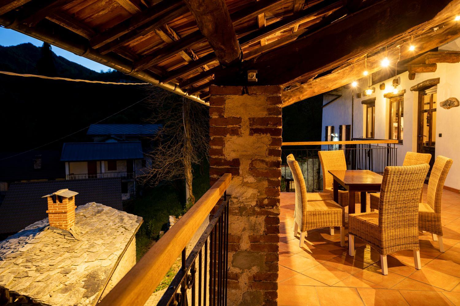 B&B IDUEVAGAMONDI immerso nel bosco tra le MONTAGNE con area benessere come EXTRA view 4
