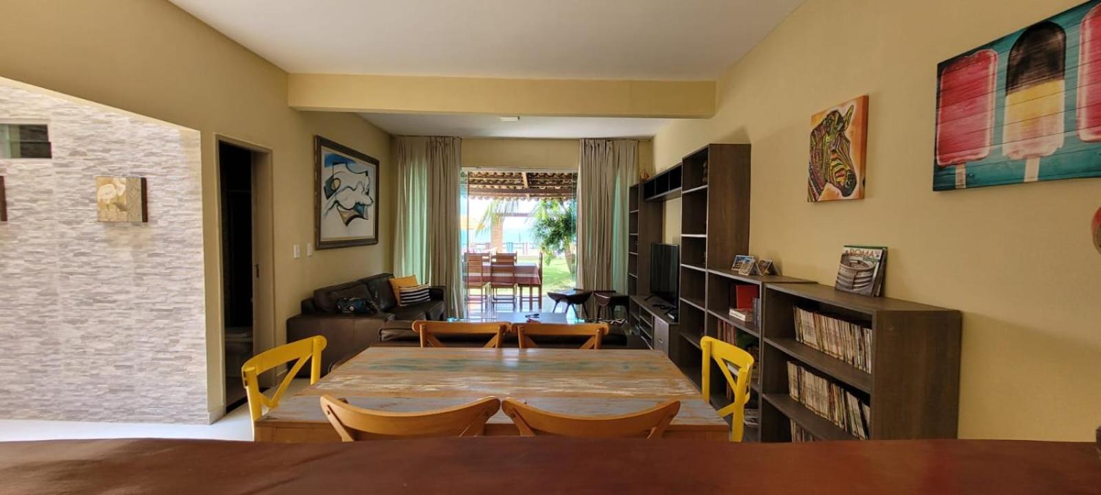 Casa completa pé na areia