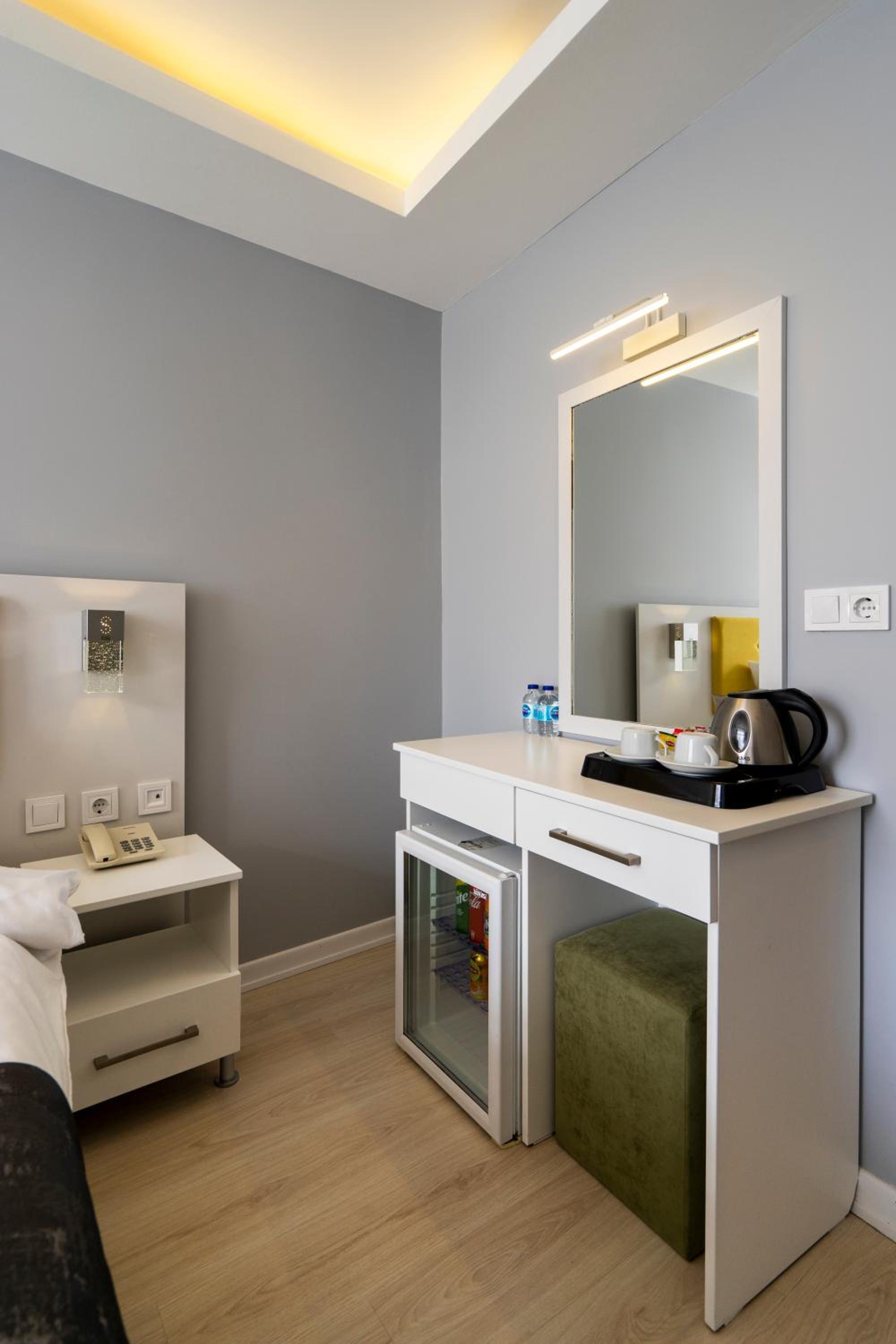 Sayeban Gold Hotel - Image 41