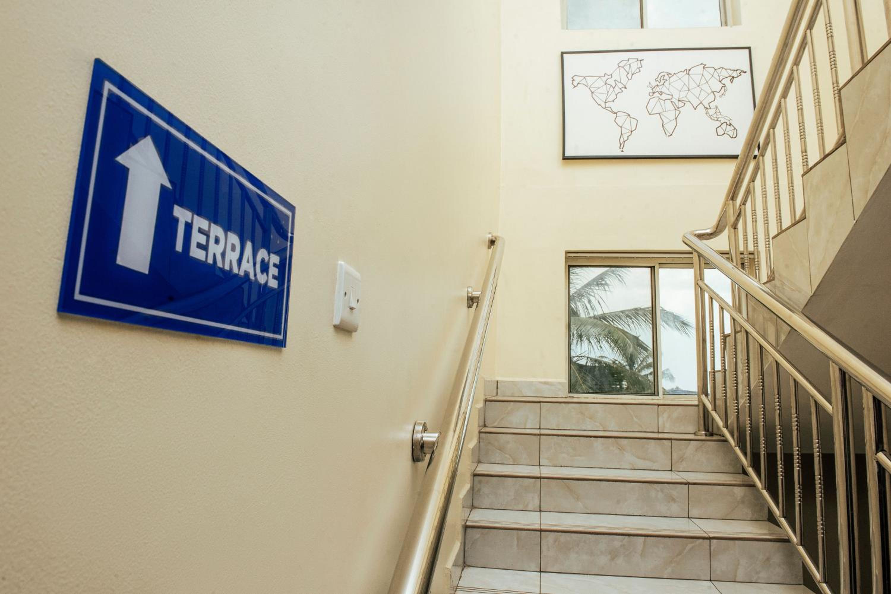 Airport Transit Lodges