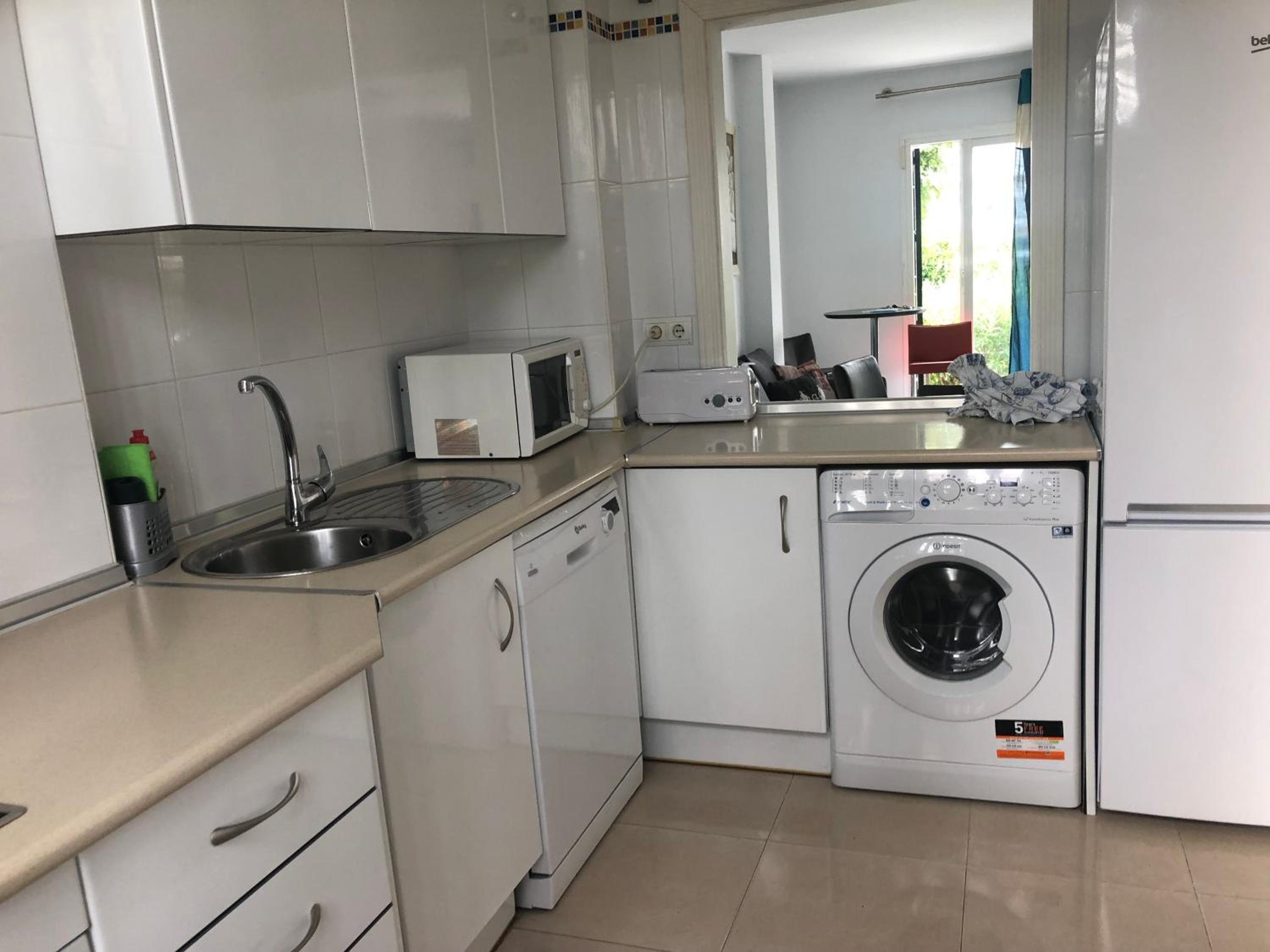 Apartamento Miraflores tres piscinas cerca del mar - Albamar