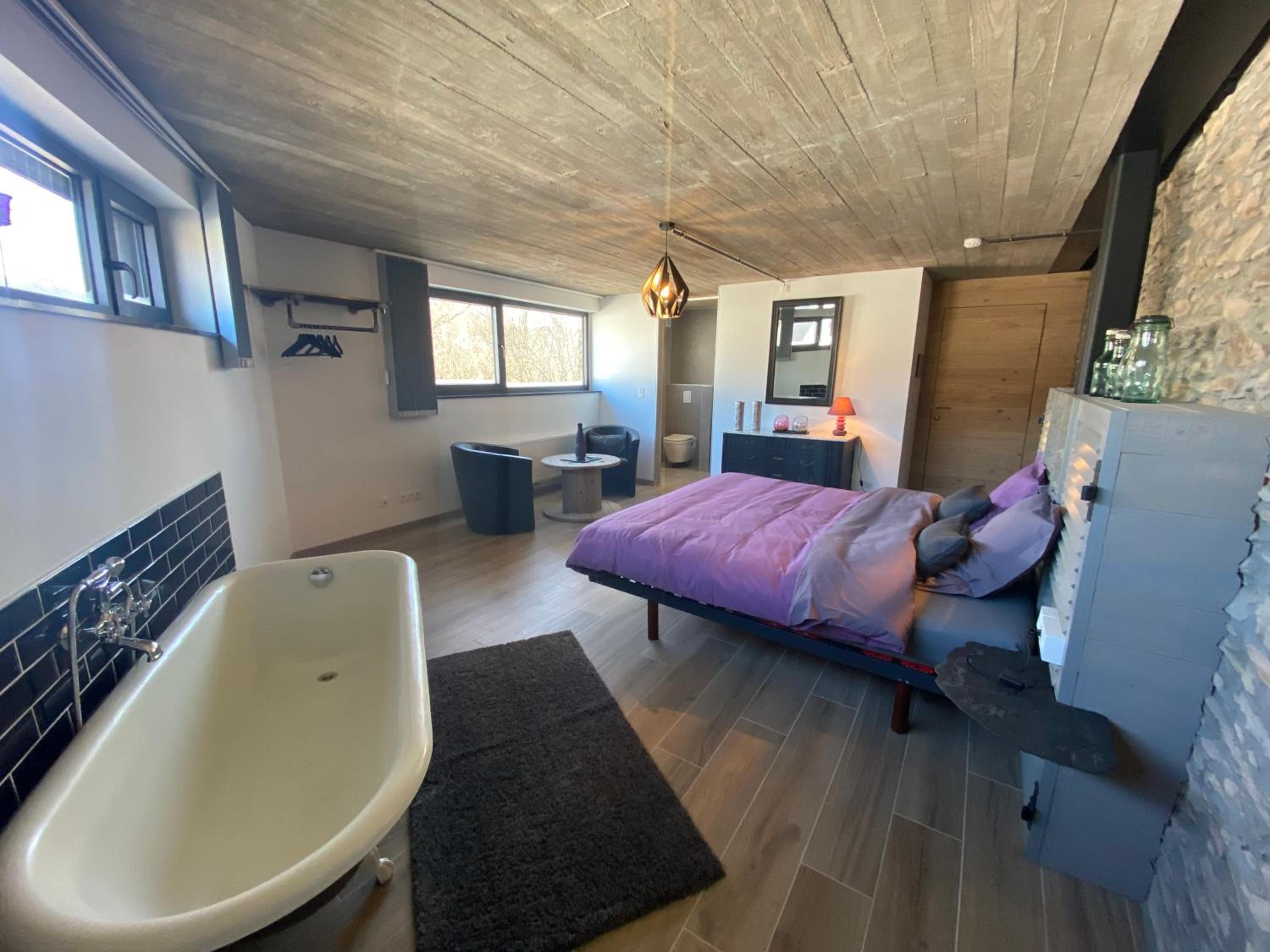 Le Héron - Gîte de charme clôturé, accès à la rivière - 6 ou 10 personnes