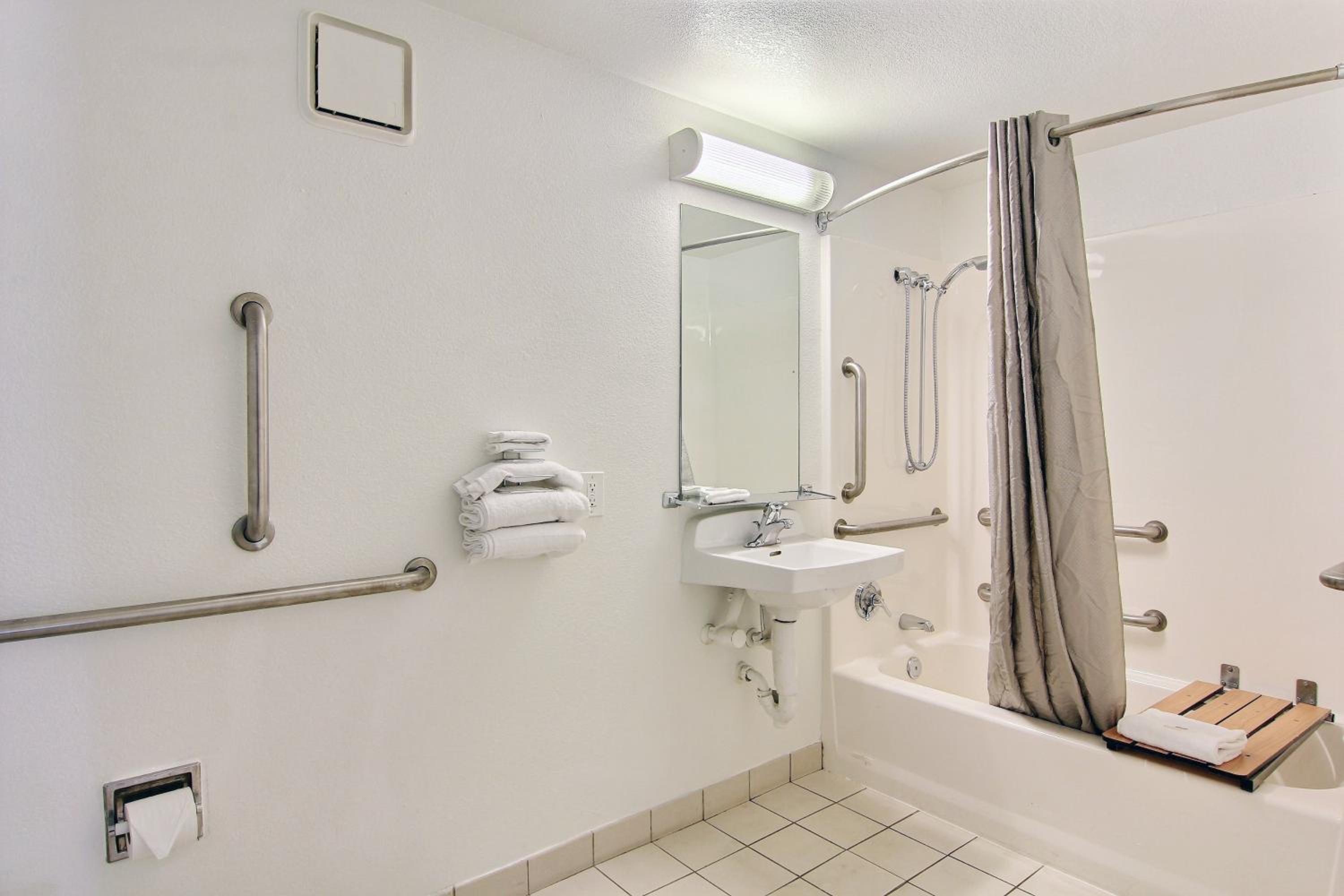 Motel 6 Austin, TX - Central Downtown UT, 사진 25