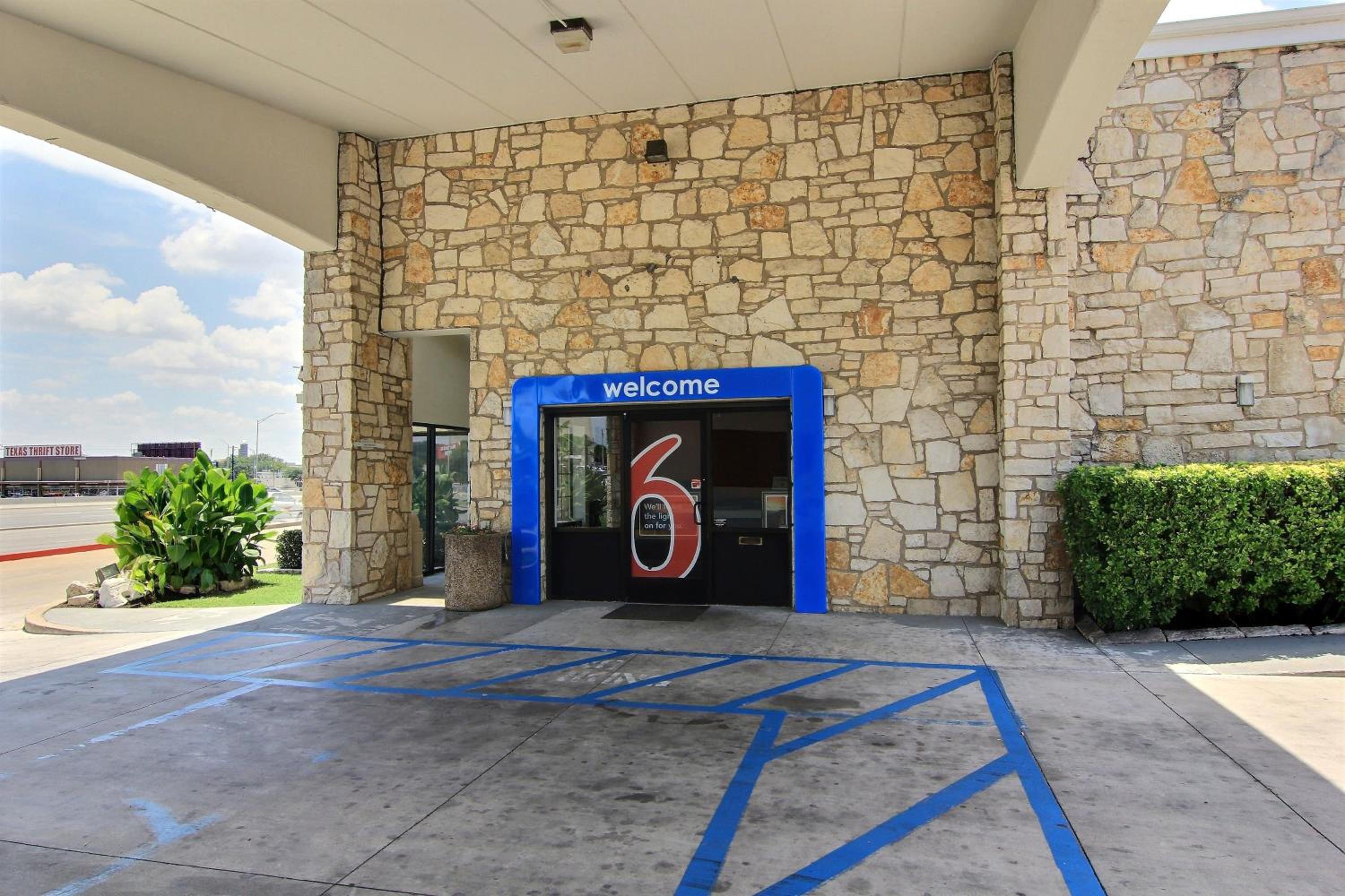 Motel 6 Austin, TX - Central Downtown UT, 사진 68