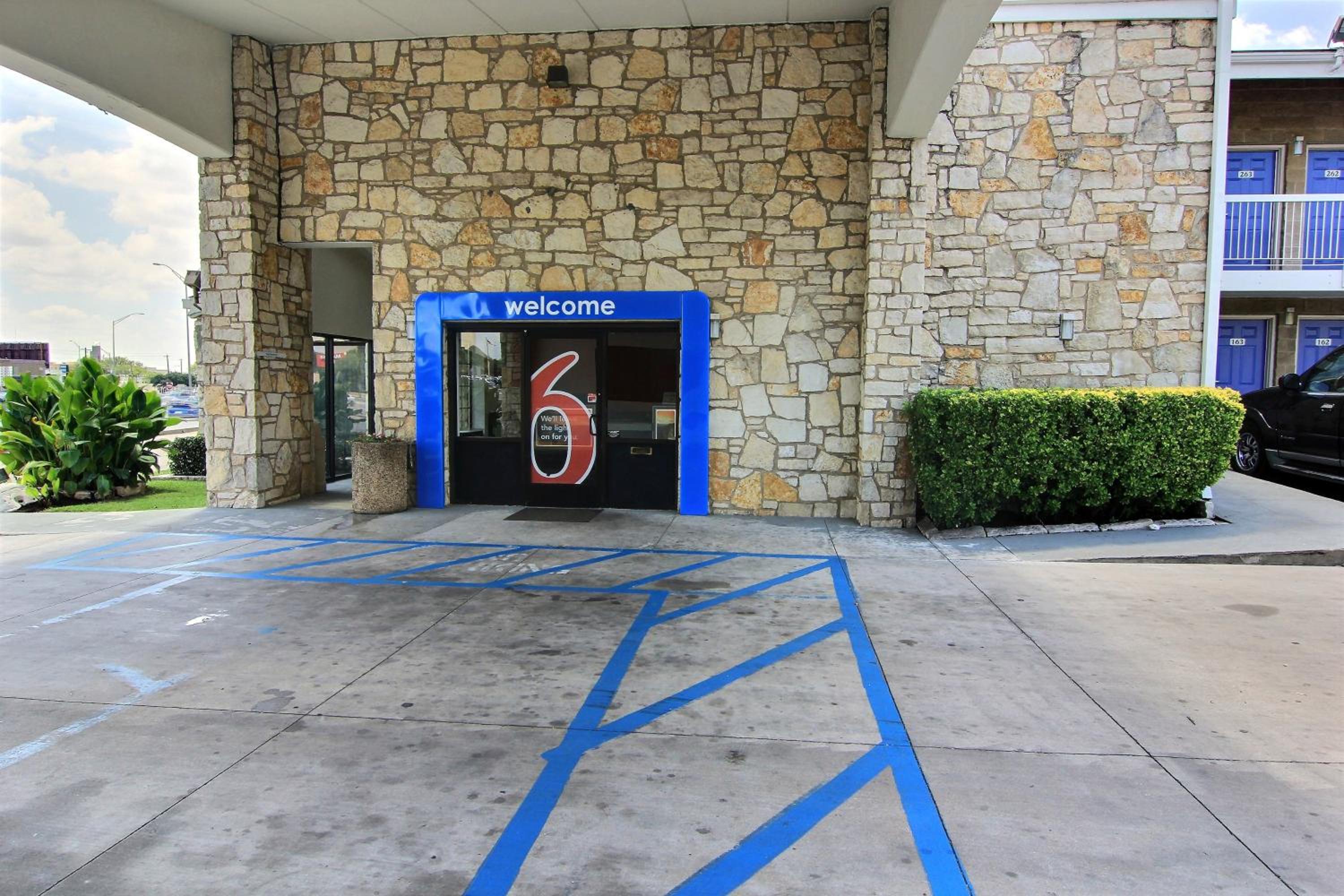 Motel 6 Austin, TX - Central Downtown UT, 사진 34