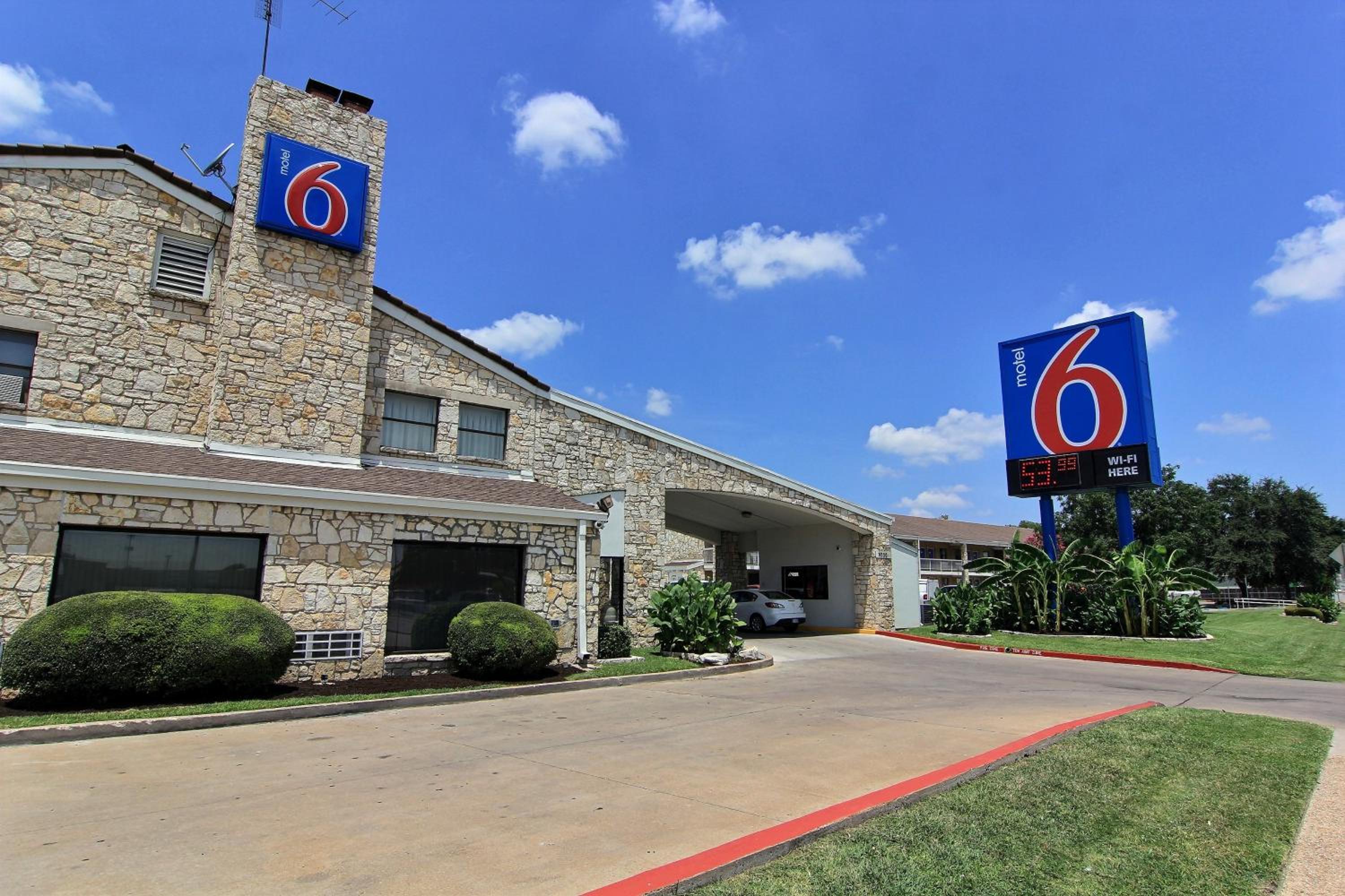 Motel 6 Austin, TX - Central Downtown UT, 사진 57