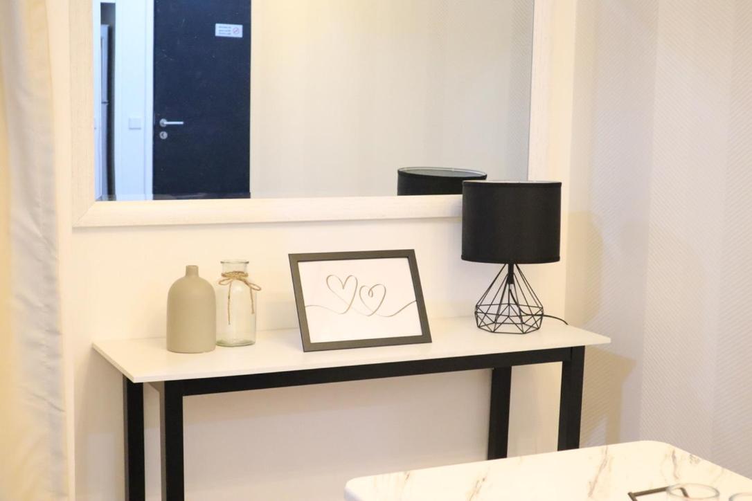 New Arcoris 6 Pax 2 BR with Pool View Mont Kiara - BOHO