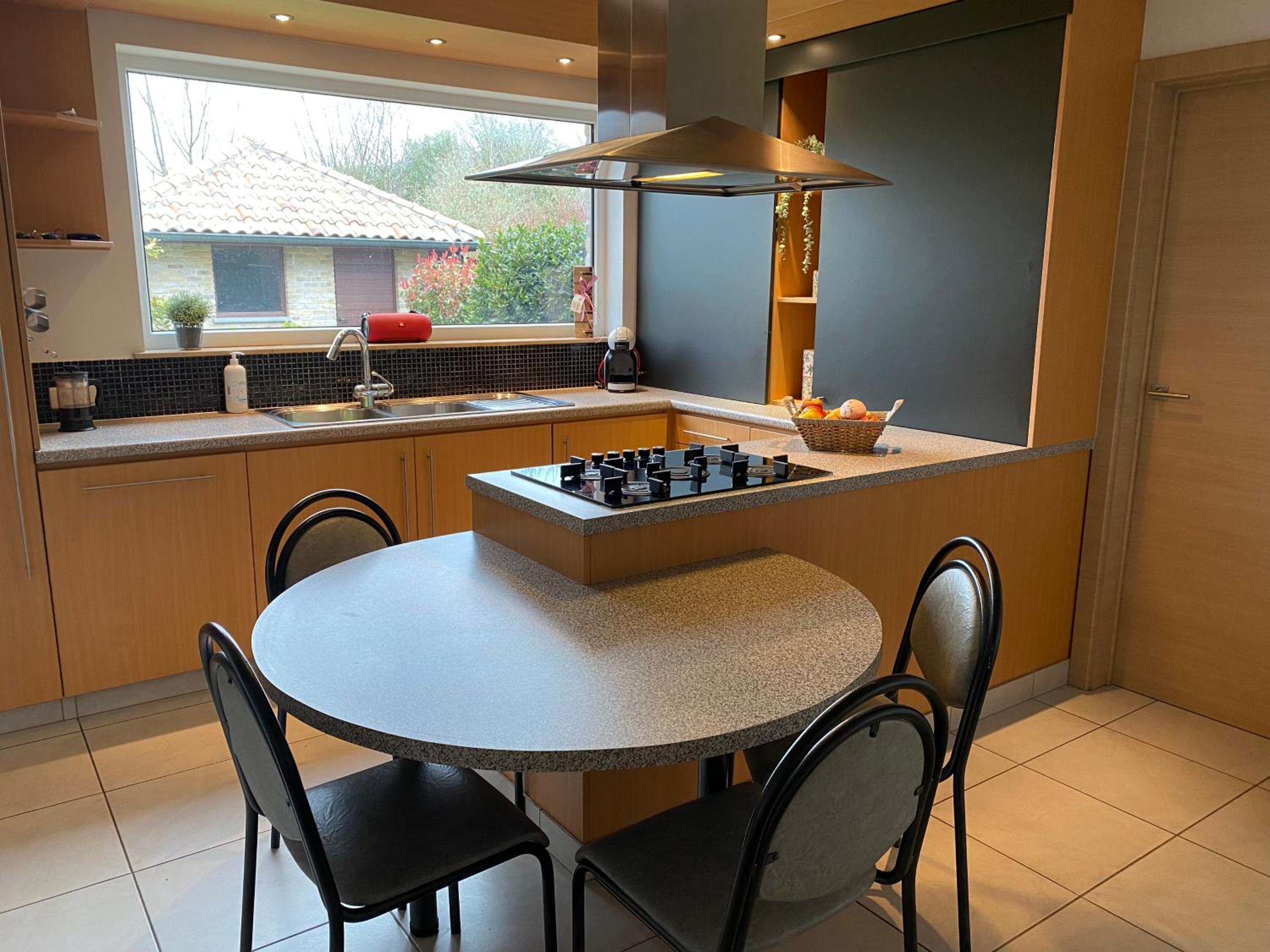 Modern Spanish Hacienda - 10km from the coast
