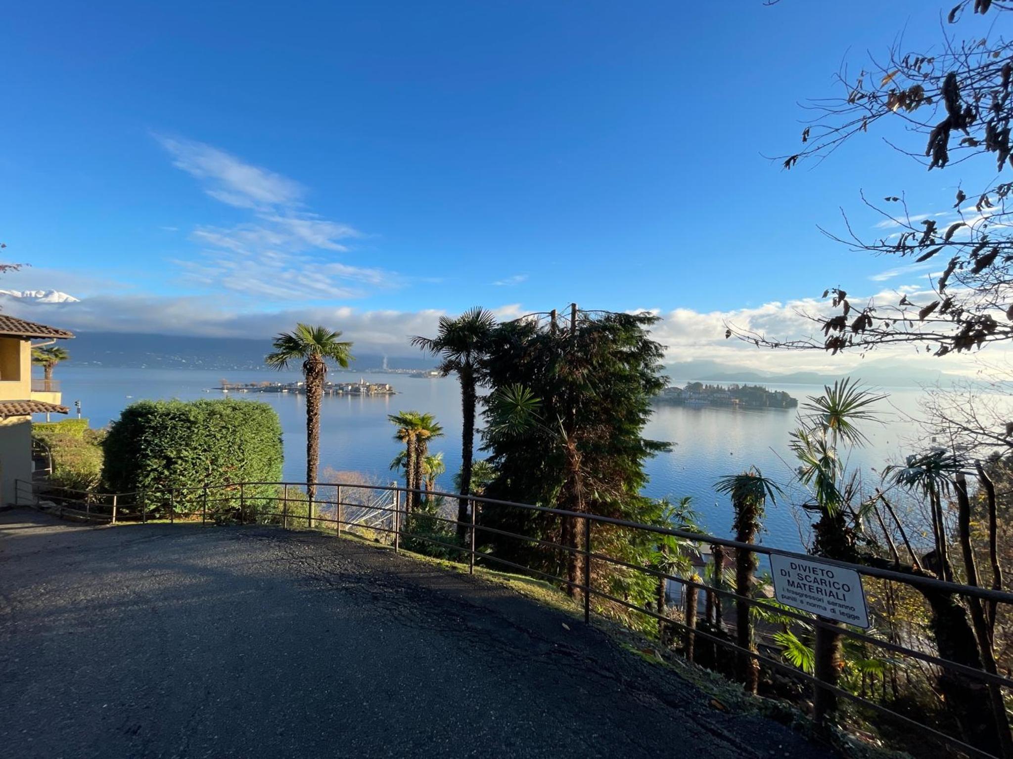 Appartamento vista Lago, giardino spiaggia a Stresa vista Isole Borromee e Golfo Borromeo - STRESAFLAT