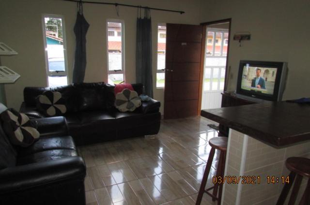 CASA 2 DORM UBATUBA PRAIA MARANDUBA no CONDOMINIO BRISAS DA PRAIA com Wifi Gratis, CHURRASQUEIRA 02 Vagas Garagem