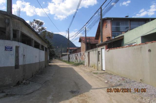 CASA 2 DORM UBATUBA PRAIA MARANDUBA no CONDOMINIO BRISAS DA PRAIA com Wifi Gratis, CHURRASQUEIRA 02 Vagas Garagem