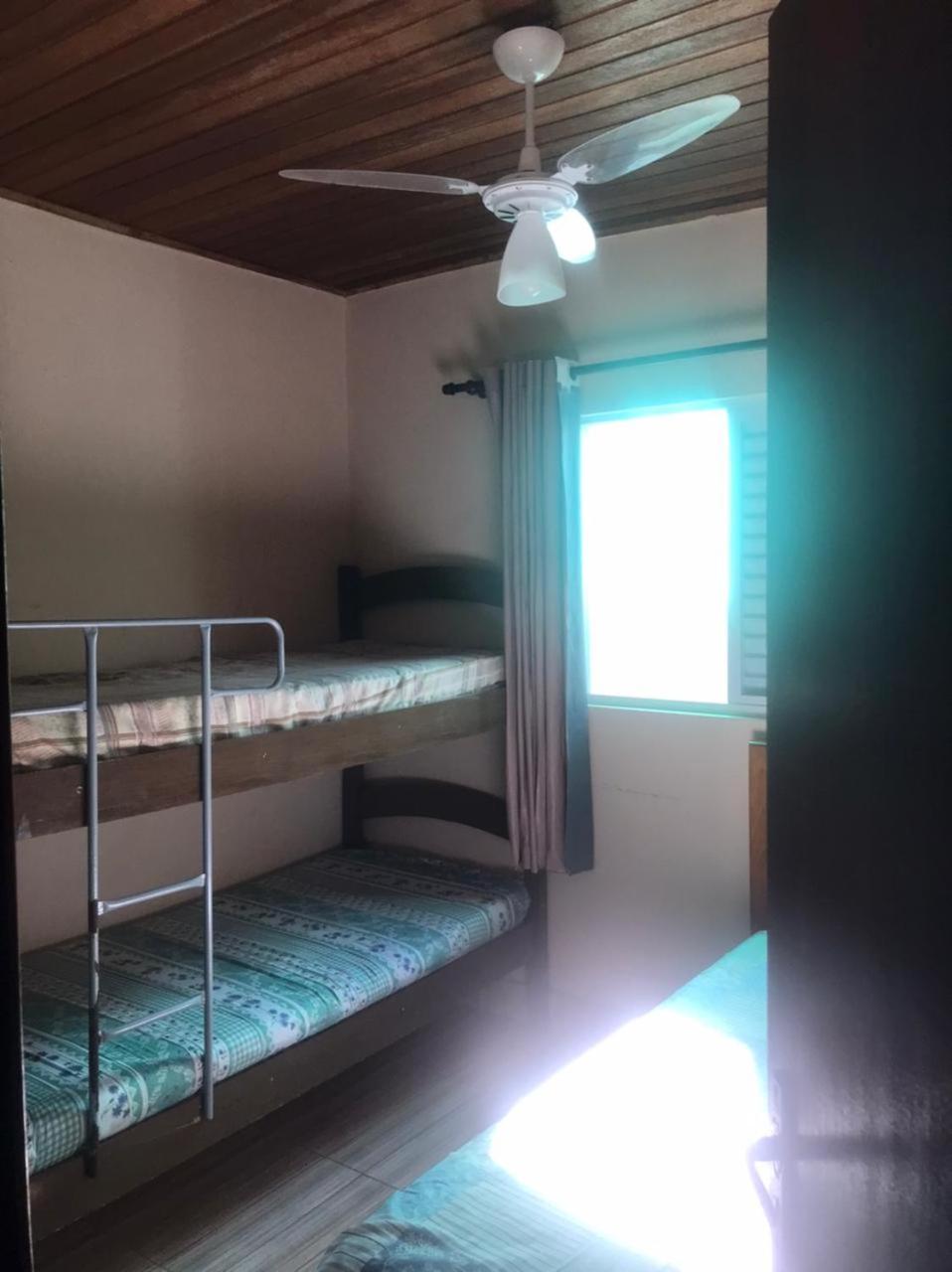 CASA 2 DORM UBATUBA PRAIA MARANDUBA no CONDOMINIO BRISAS DA PRAIA com Wifi Gratis, CHURRASQUEIRA 02 Vagas Garagem