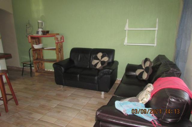 CASA 2 DORM UBATUBA PRAIA MARANDUBA no CONDOMINIO BRISAS DA PRAIA com Wifi Gratis, CHURRASQUEIRA 02 Vagas Garagem