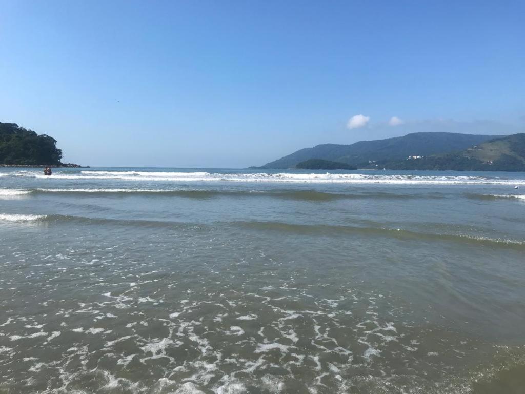 CASA 2 DORM UBATUBA PRAIA MARANDUBA no CONDOMINIO BRISAS DA PRAIA com Wifi Gratis, CHURRASQUEIRA 02 Vagas Garagem