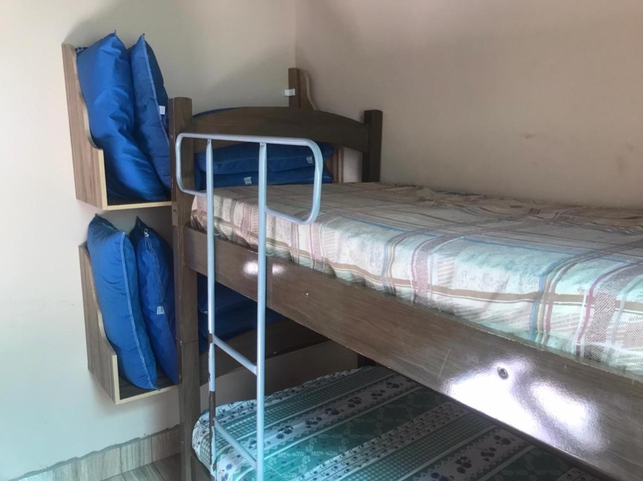 CASA 2 DORM UBATUBA PRAIA MARANDUBA no CONDOMINIO BRISAS DA PRAIA com Wifi Gratis, CHURRASQUEIRA 02 Vagas Garagem