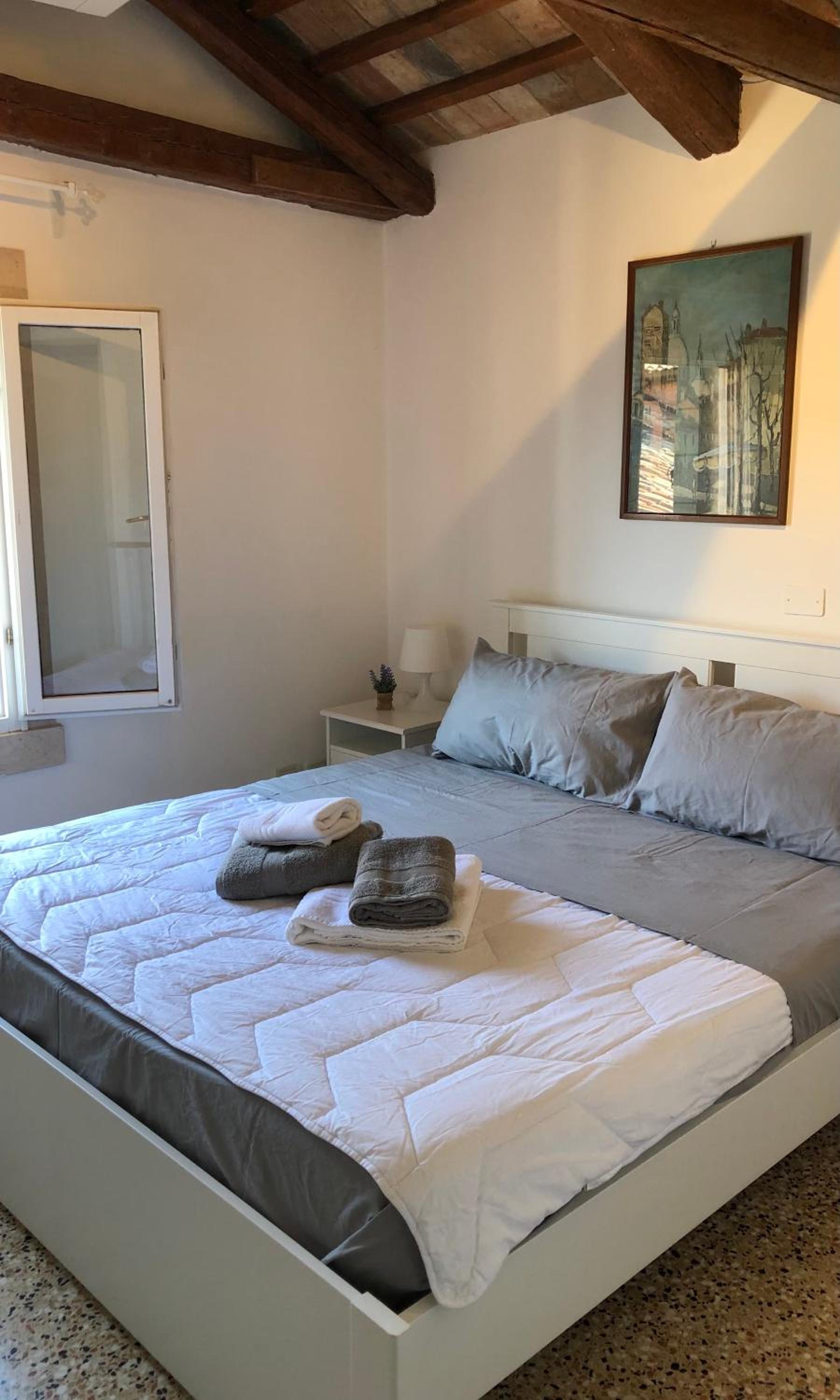 SALAMON GUEST HOUSE