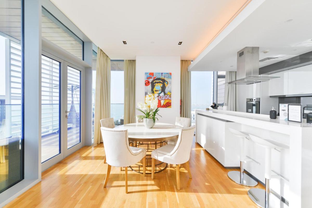 Premium 2+1 BR condo in the heart of Bluewaters Island