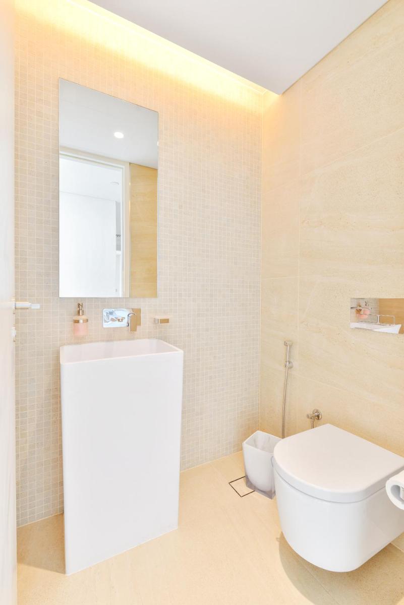 Premium 2+1 BR condo in the heart of Bluewaters Island